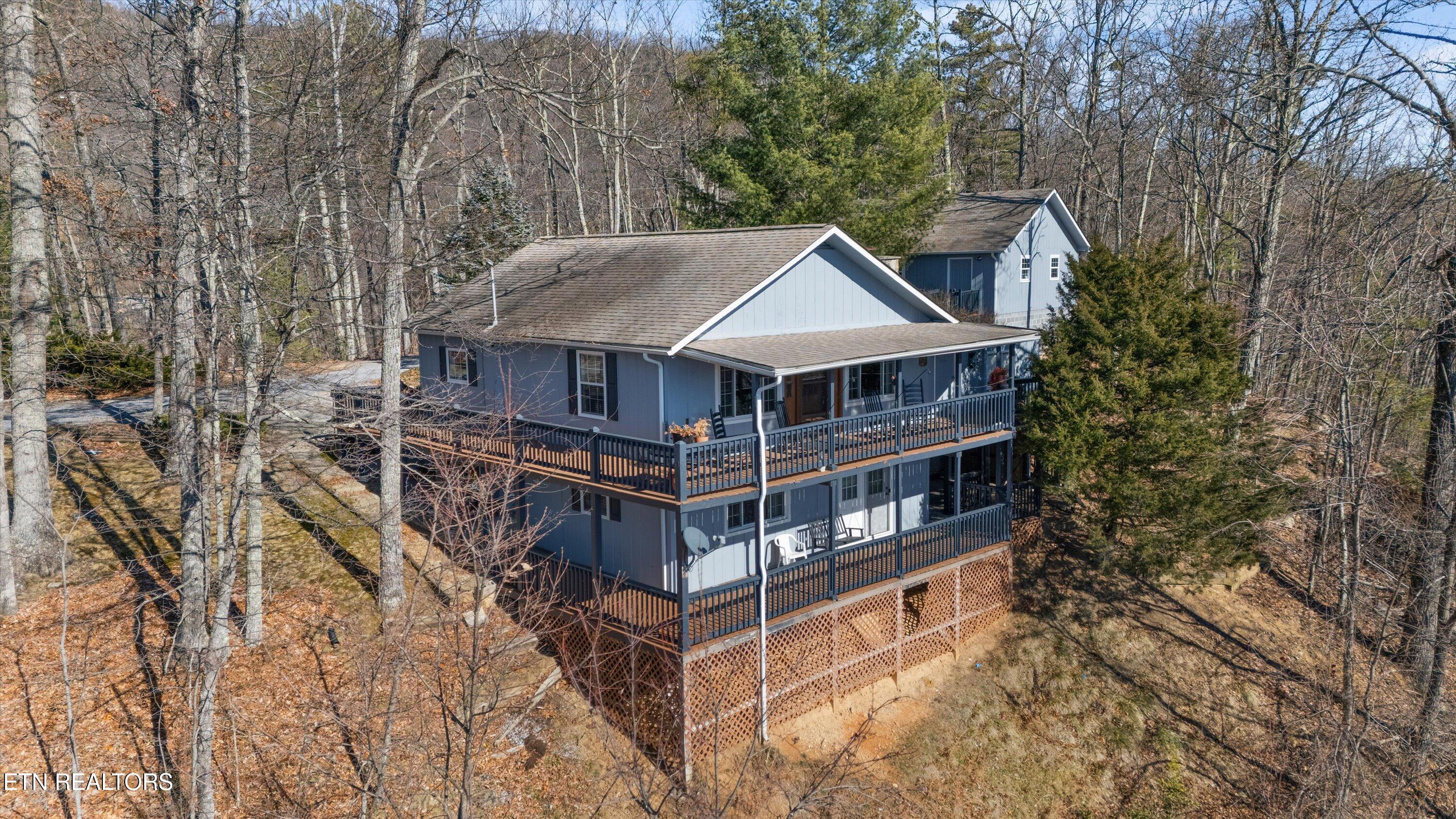 1009 Old Laurel Lane Sevierville TN 37876