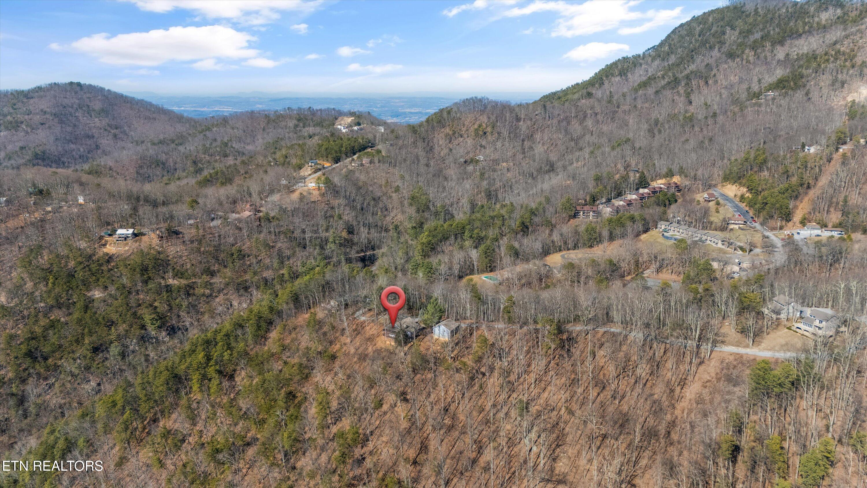 1009 Old Laurel Lane Sevierville TN 37876