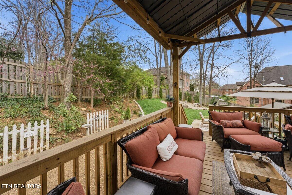 11028 Farragut Hills Boulevard Knoxville TN 37934