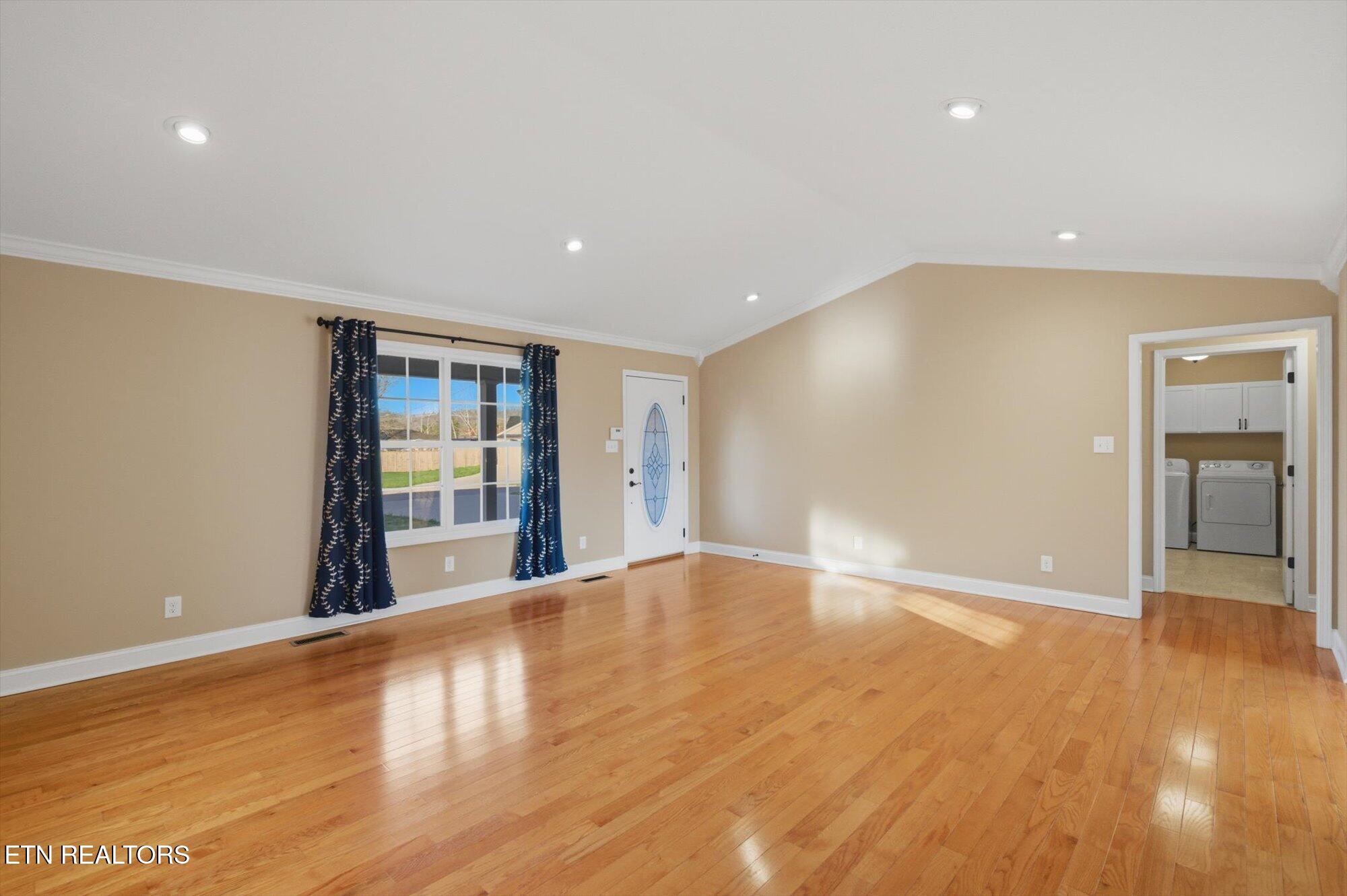 108 Oakwood Drive Maynardville TN 37807