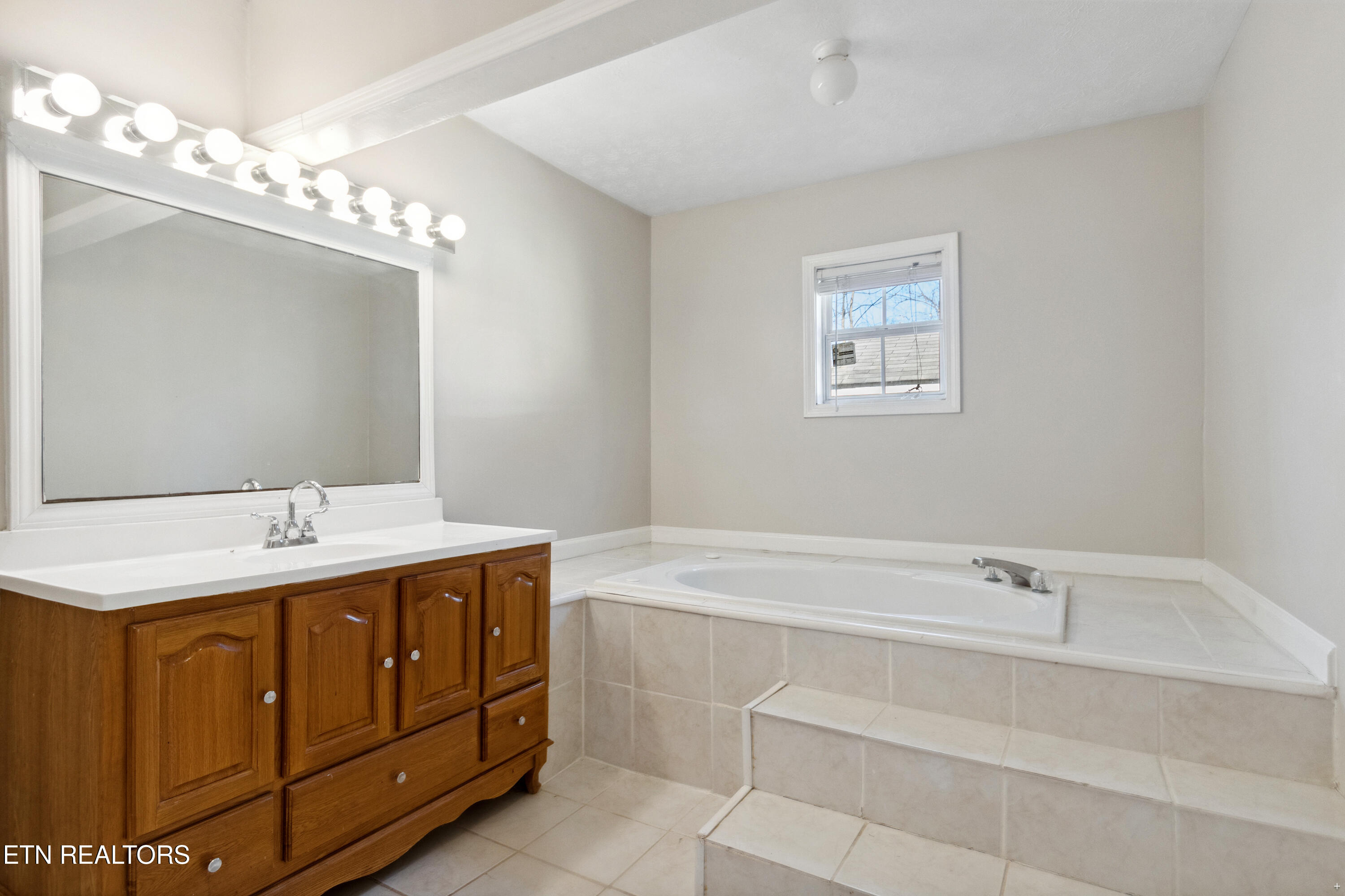 108 Pallas Road Oak Ridge TN 37830