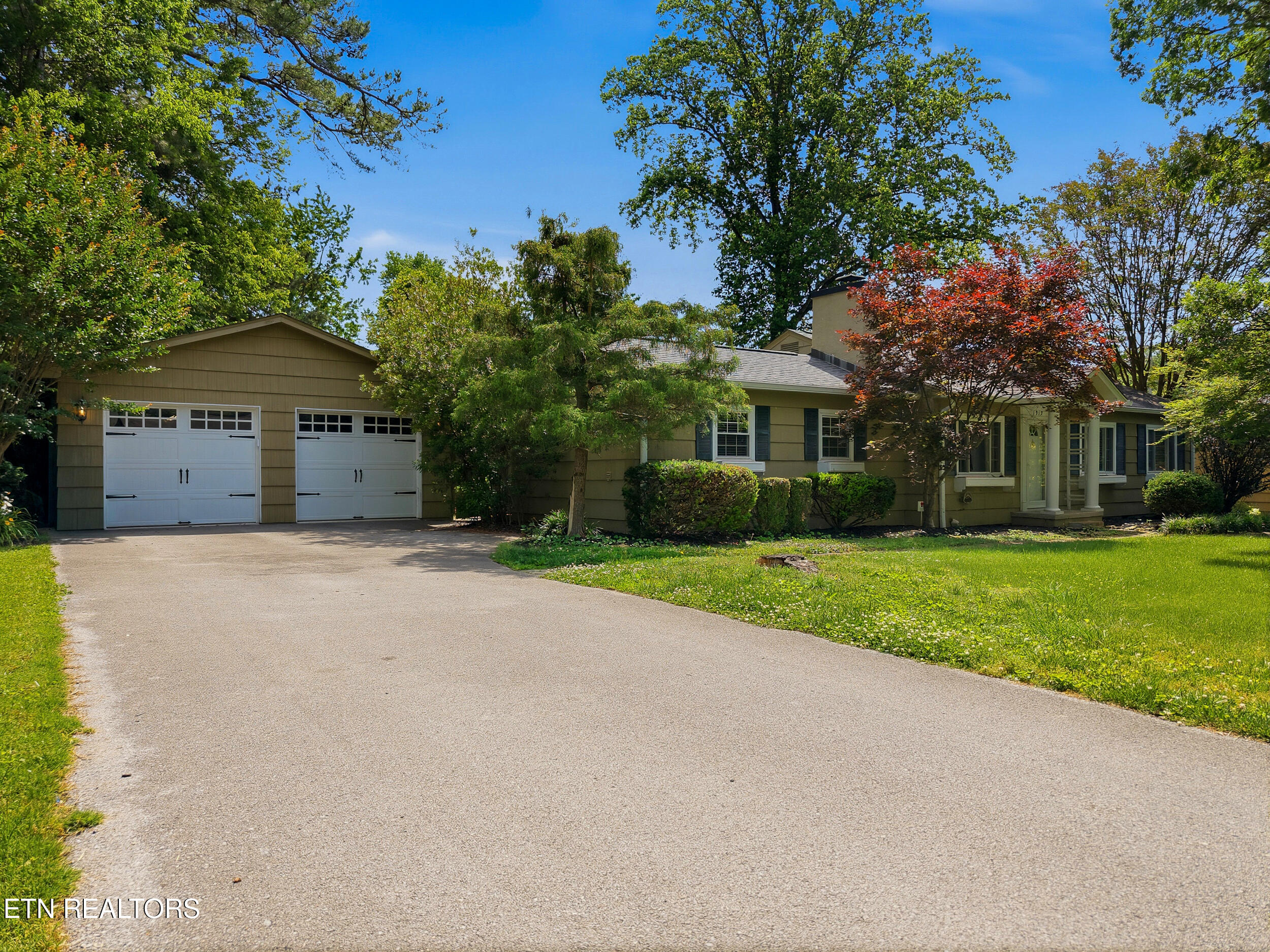 1312 Bradford Lane Knoxville TN 37919