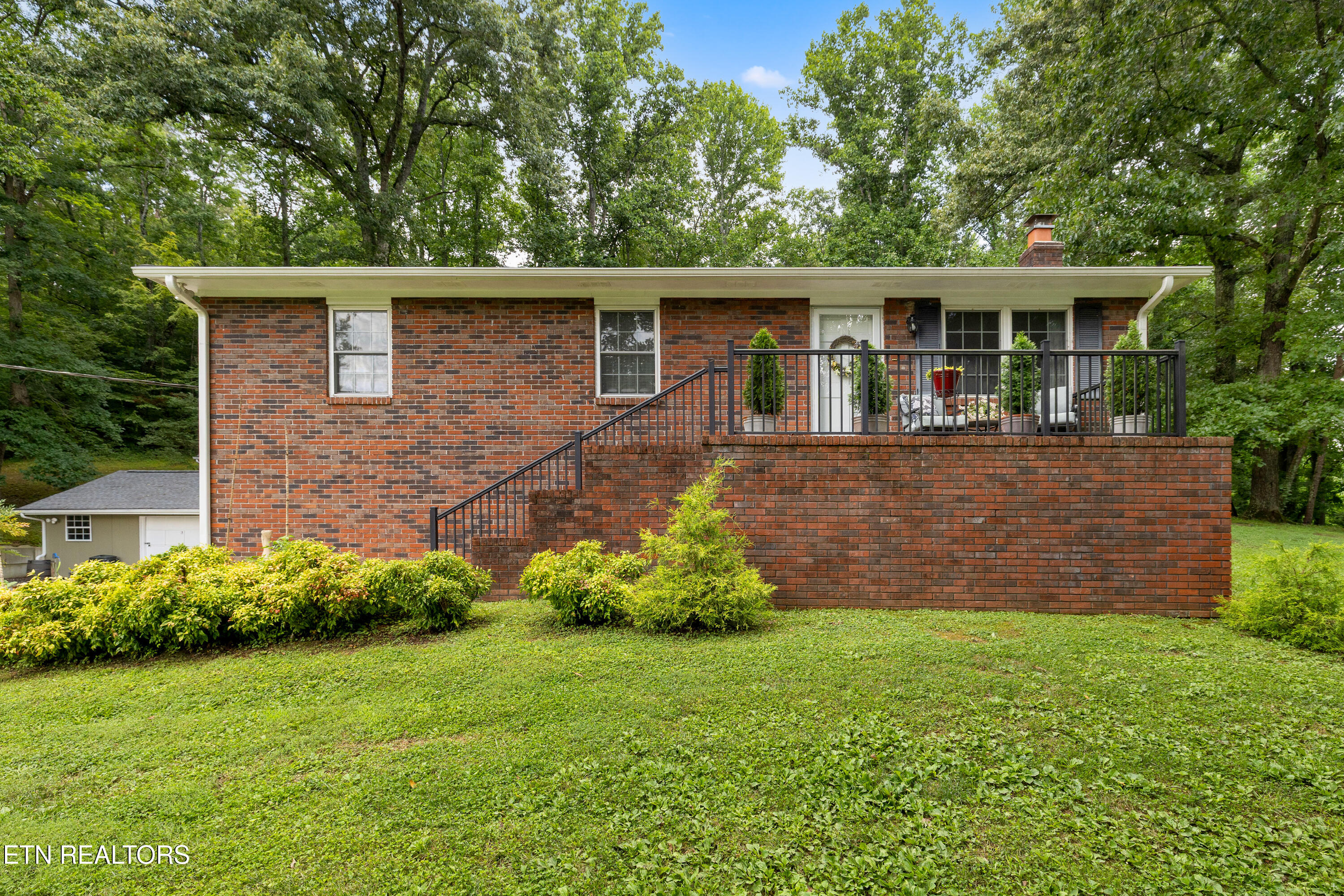 288 Mountain View Road Heiskell TN 37754