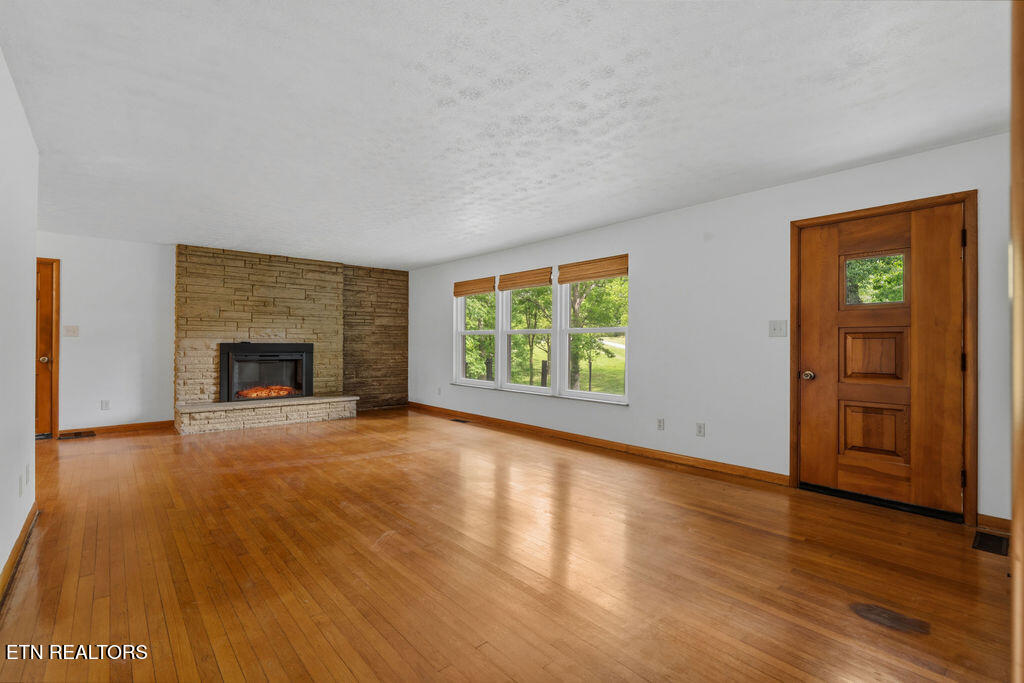 150 Turner Drive Harriman TN 37748