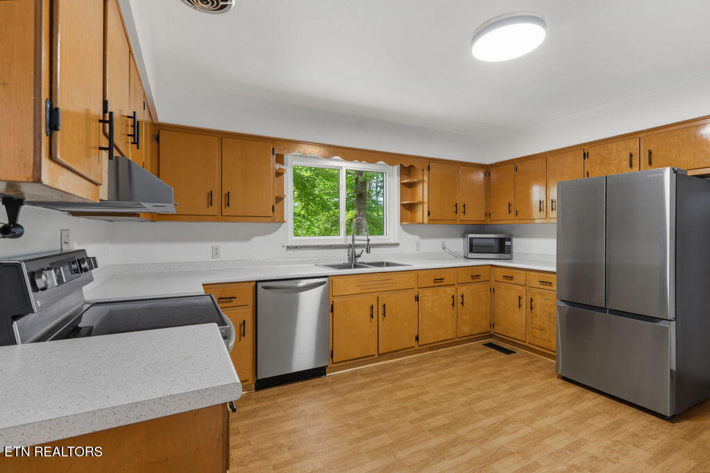 150 Turner Drive Harriman TN 37748