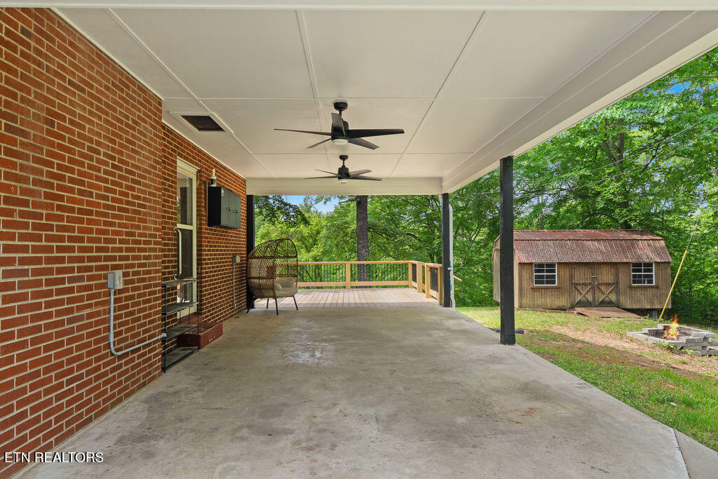 150 Turner Drive Harriman TN 37748