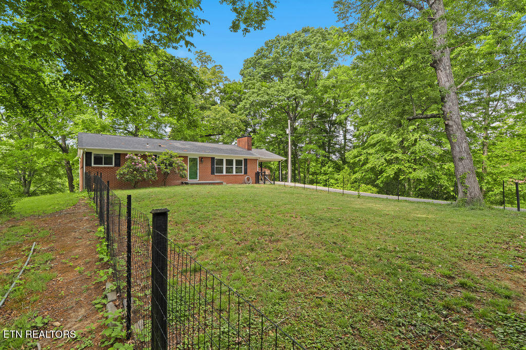 150 Turner Drive Harriman TN 37748