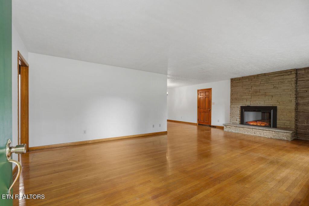 150 Turner Drive Harriman TN 37748