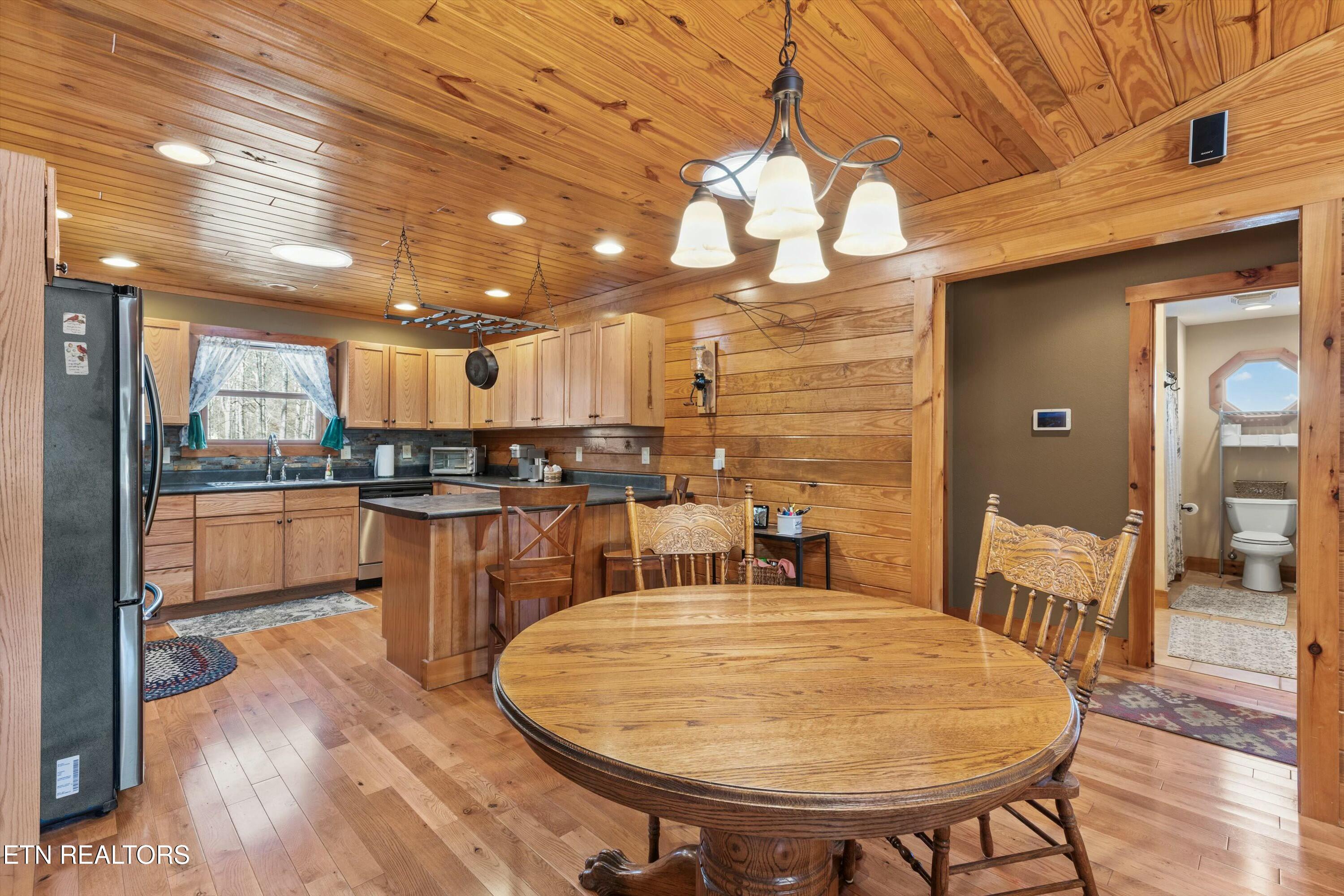 320 Poland Hollow Road Harriman TN 37748