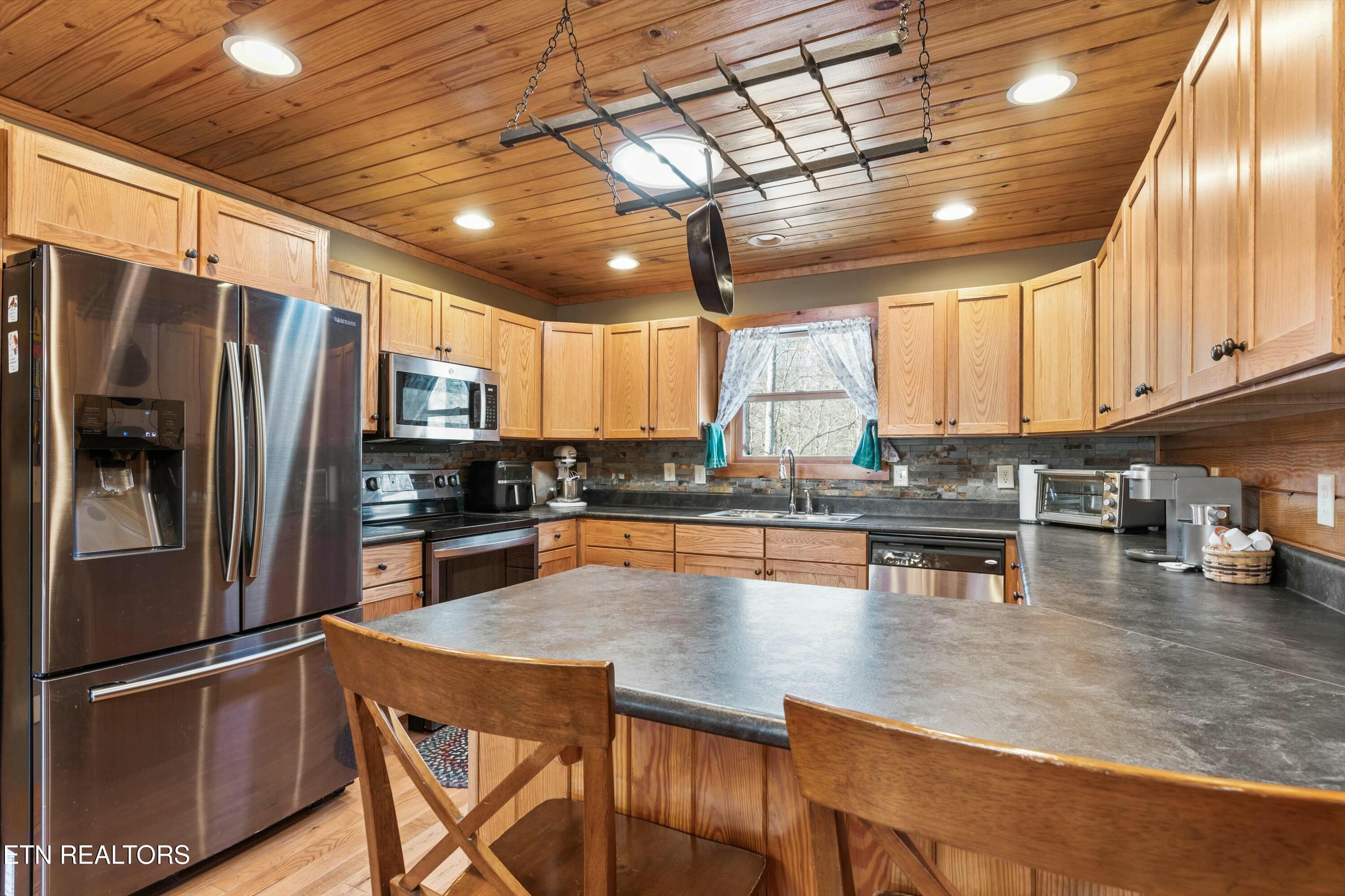 320 Poland Hollow Road Harriman TN 37748