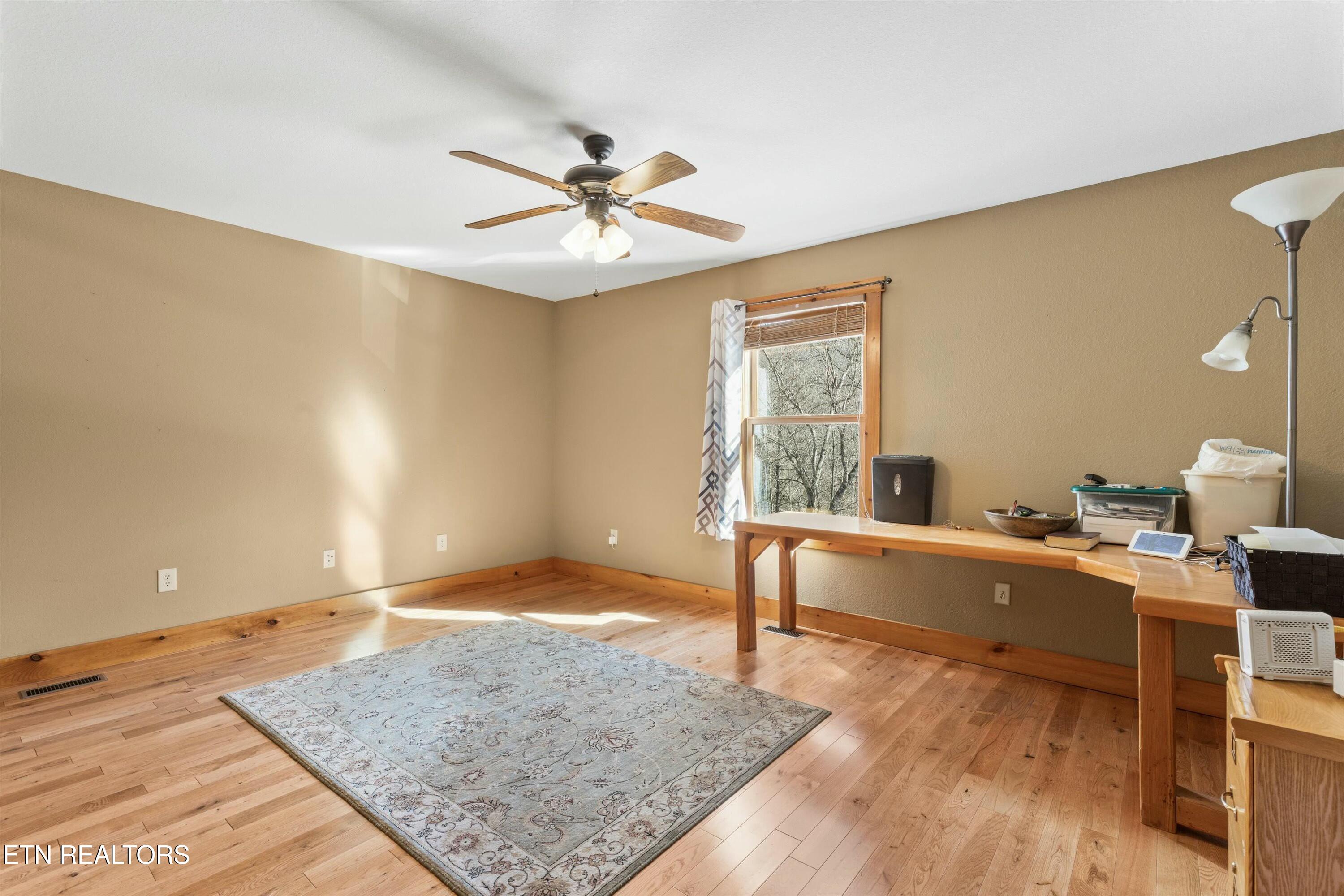 320 Poland Hollow Road Harriman TN 37748