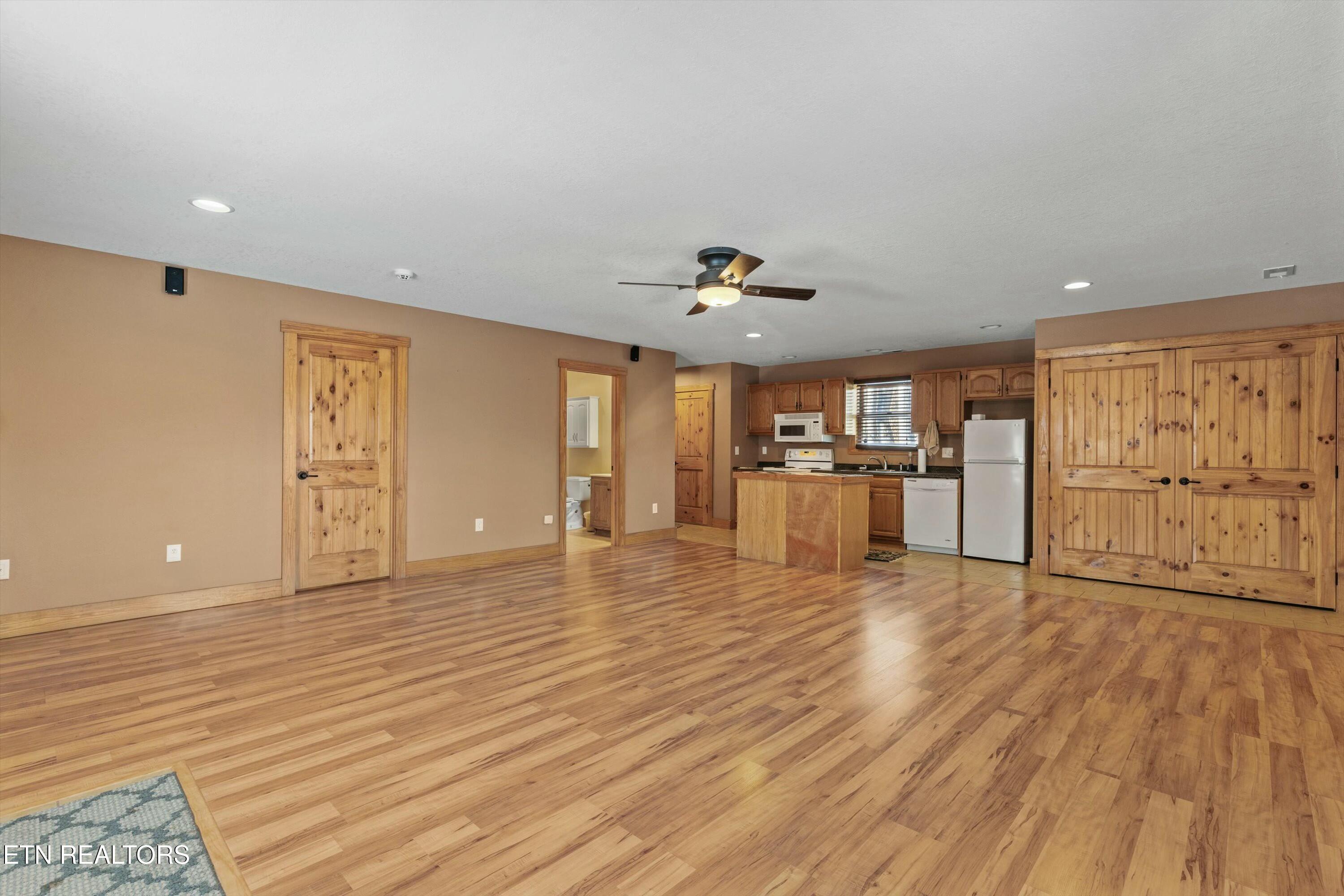 320 Poland Hollow Road Harriman TN 37748