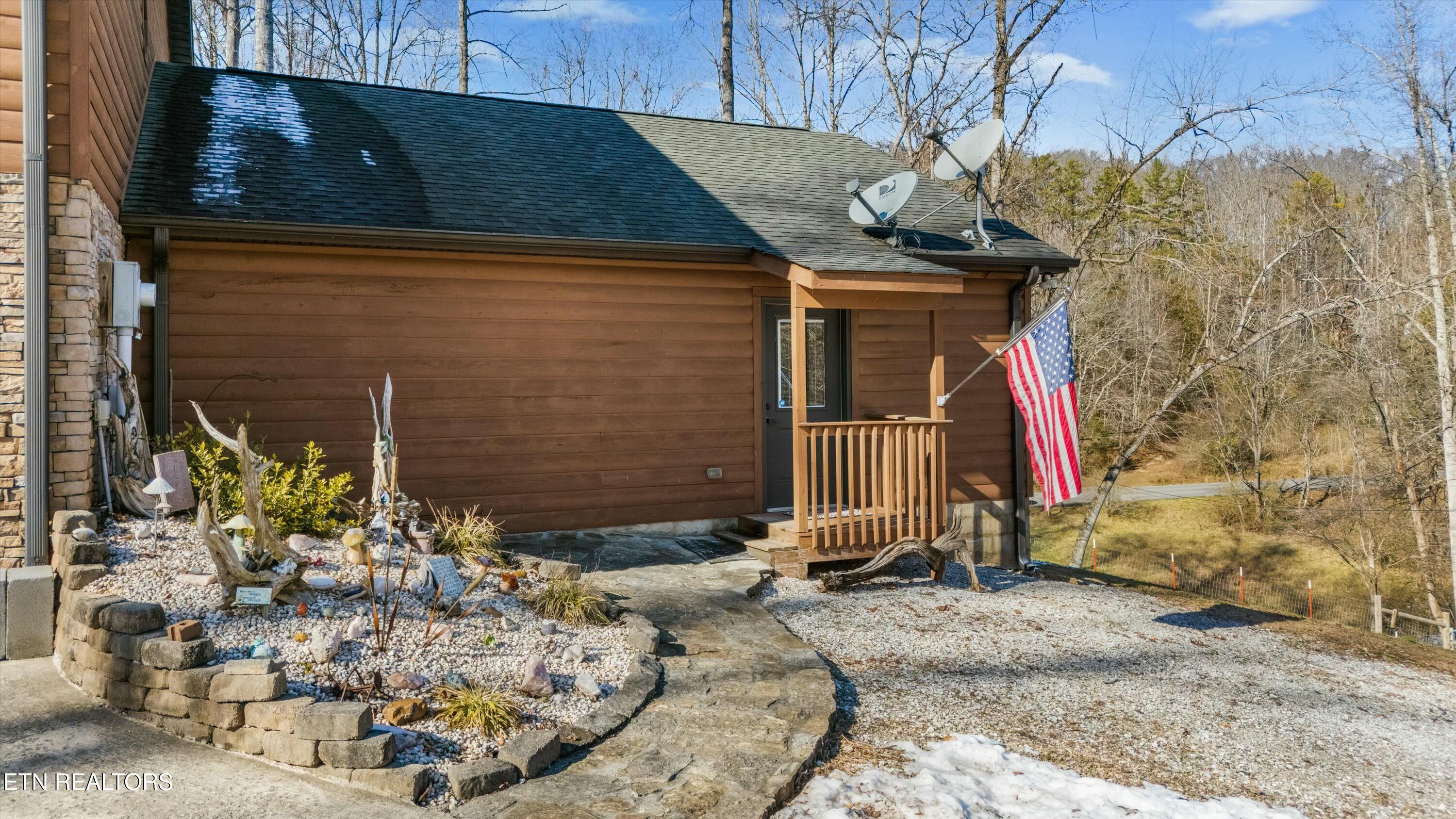 320 Poland Hollow Road Harriman TN 37748