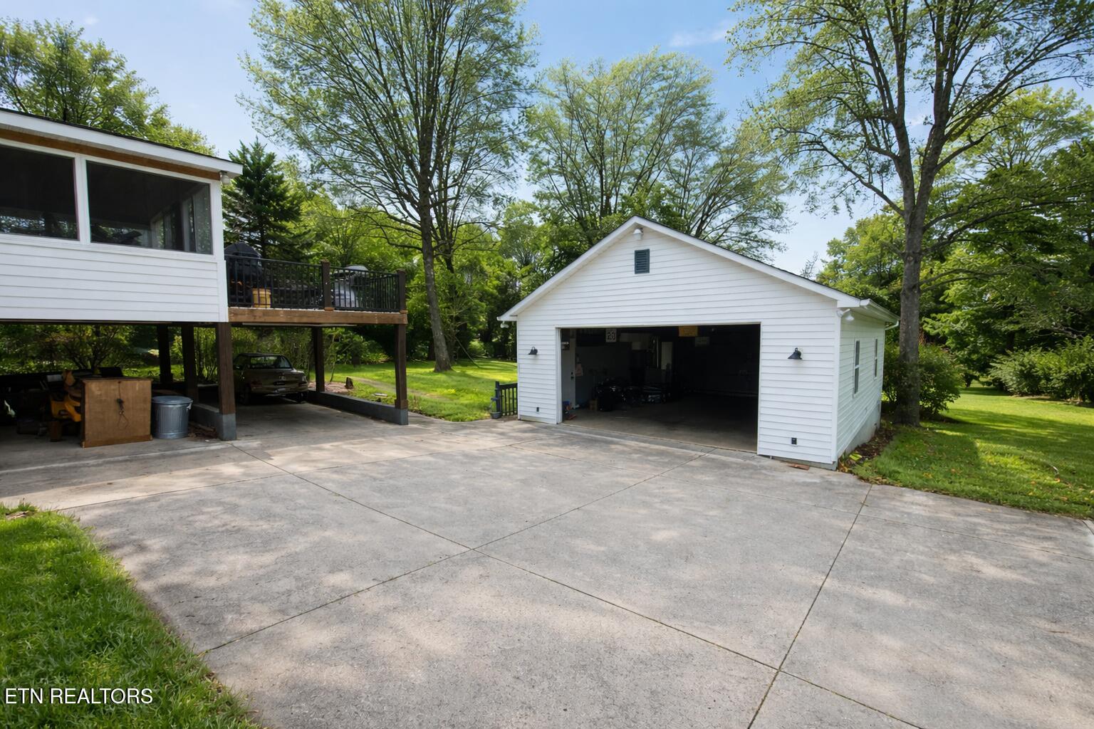 408 E Mountain View Road Corryton TN 37721