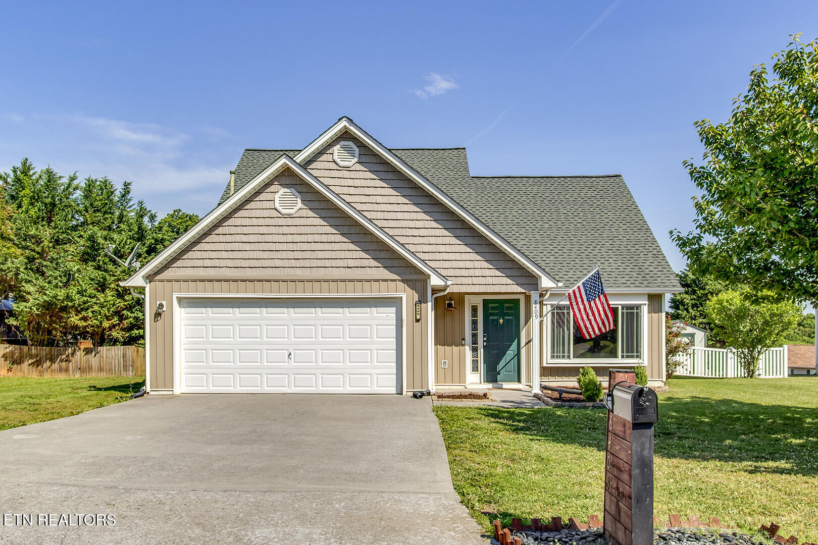 8409 Gardenside Lane Powell TN 37849