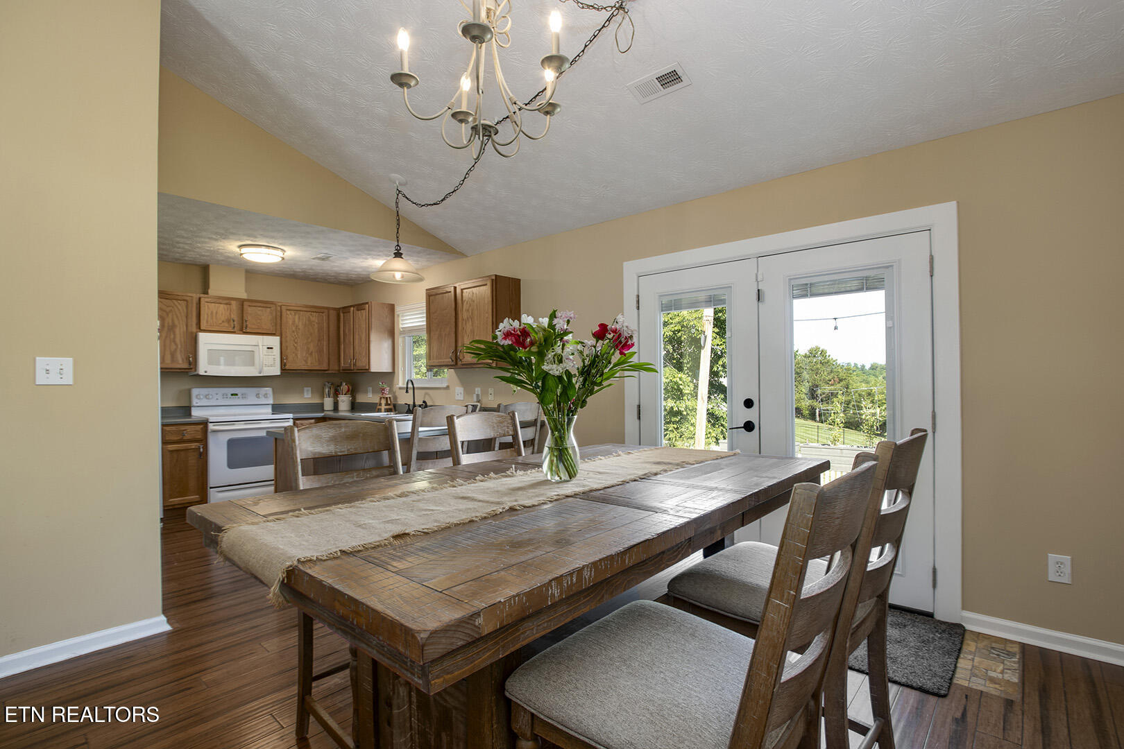 8409 Gardenside Lane Powell TN 37849