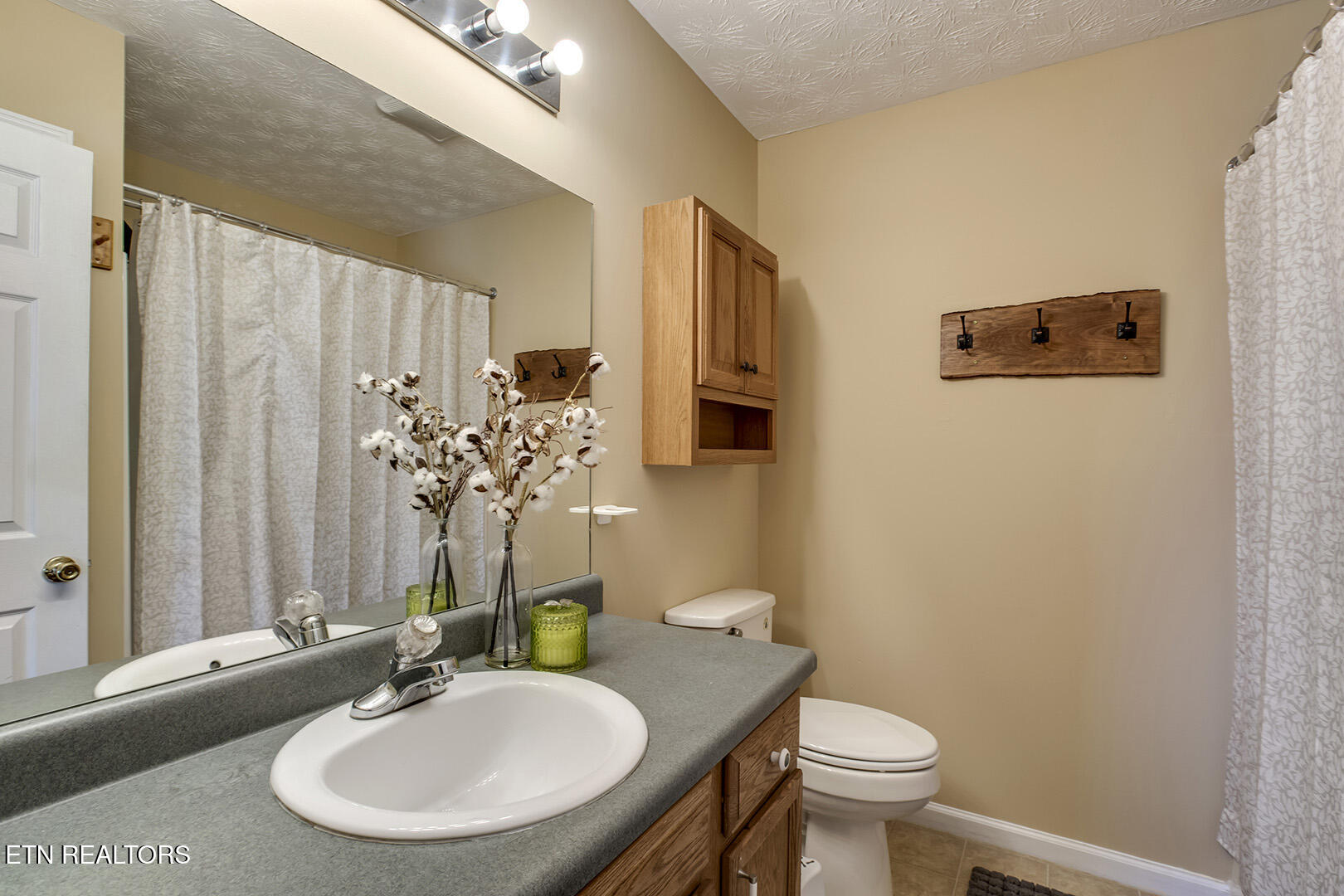 8409 Gardenside Lane Powell TN 37849