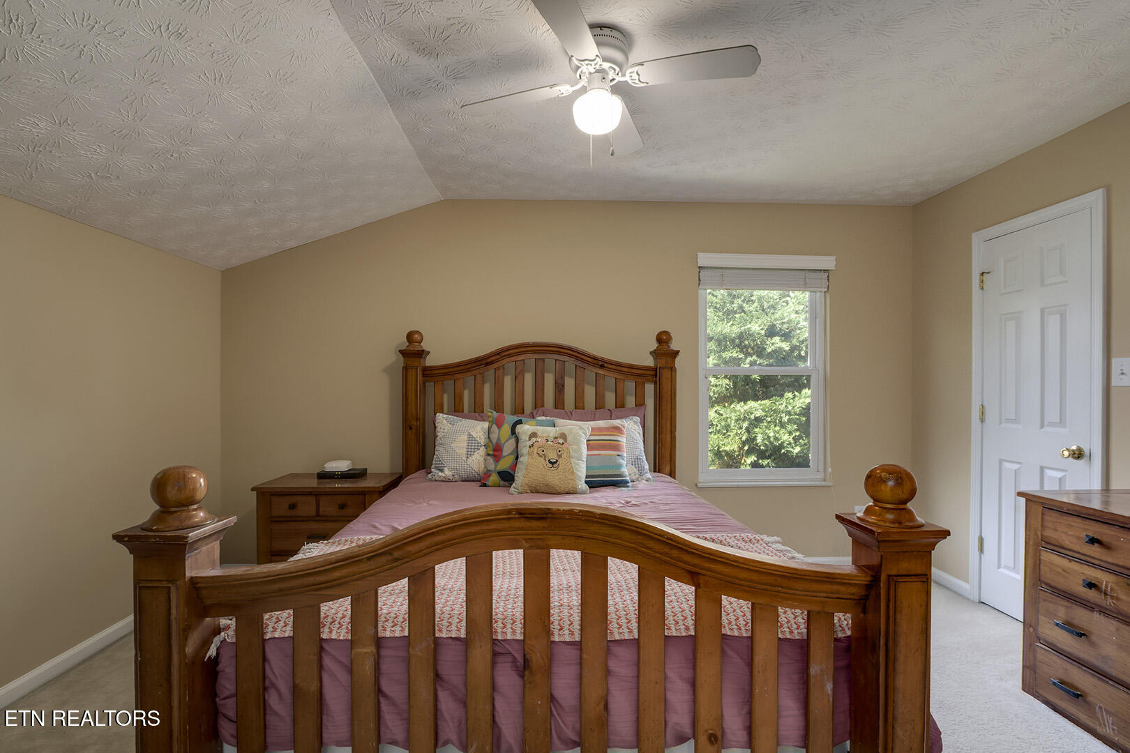 8409 Gardenside Lane Powell TN 37849