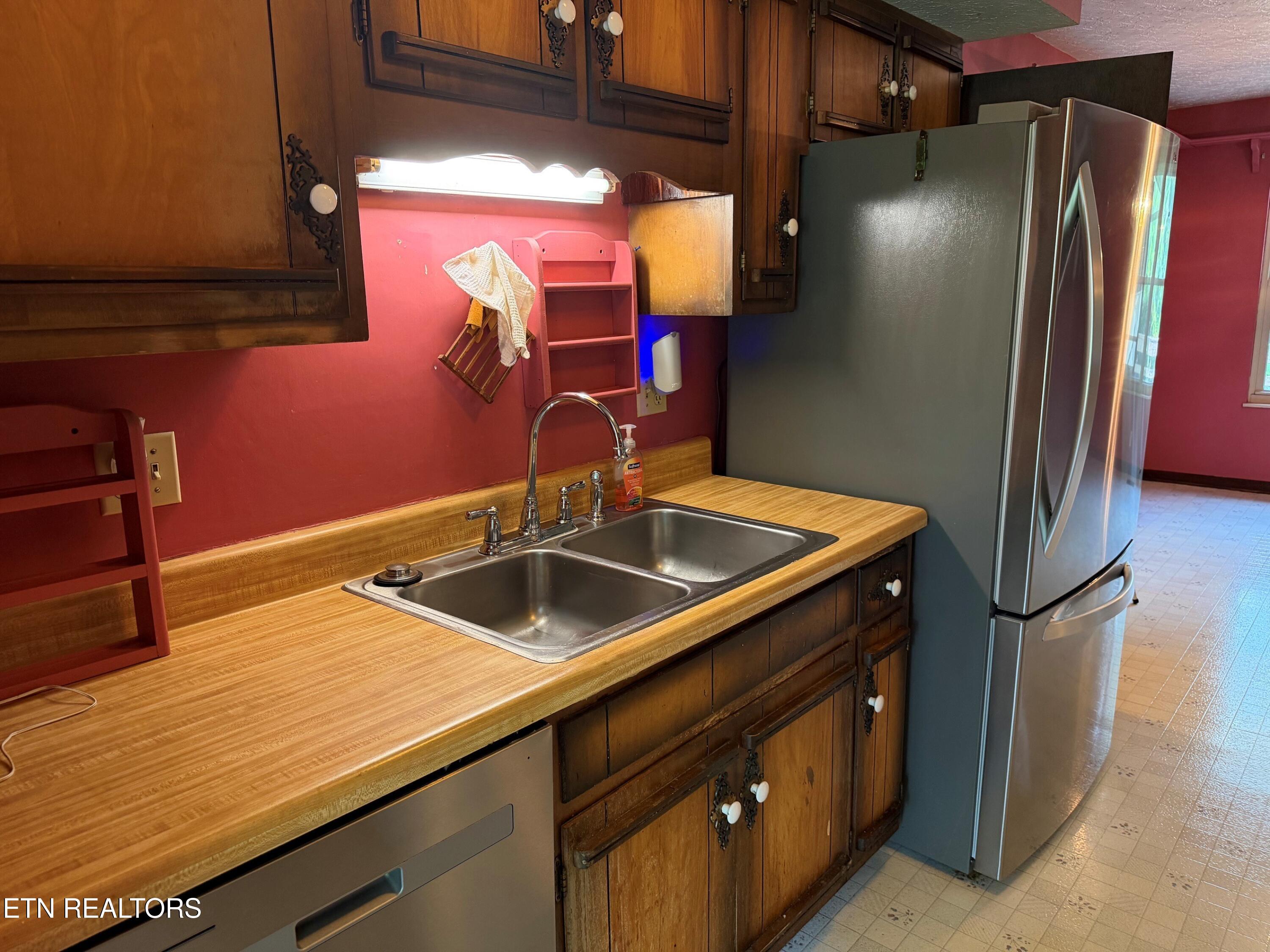 1930 Plumb Creek Circle Knoxville TN 37932