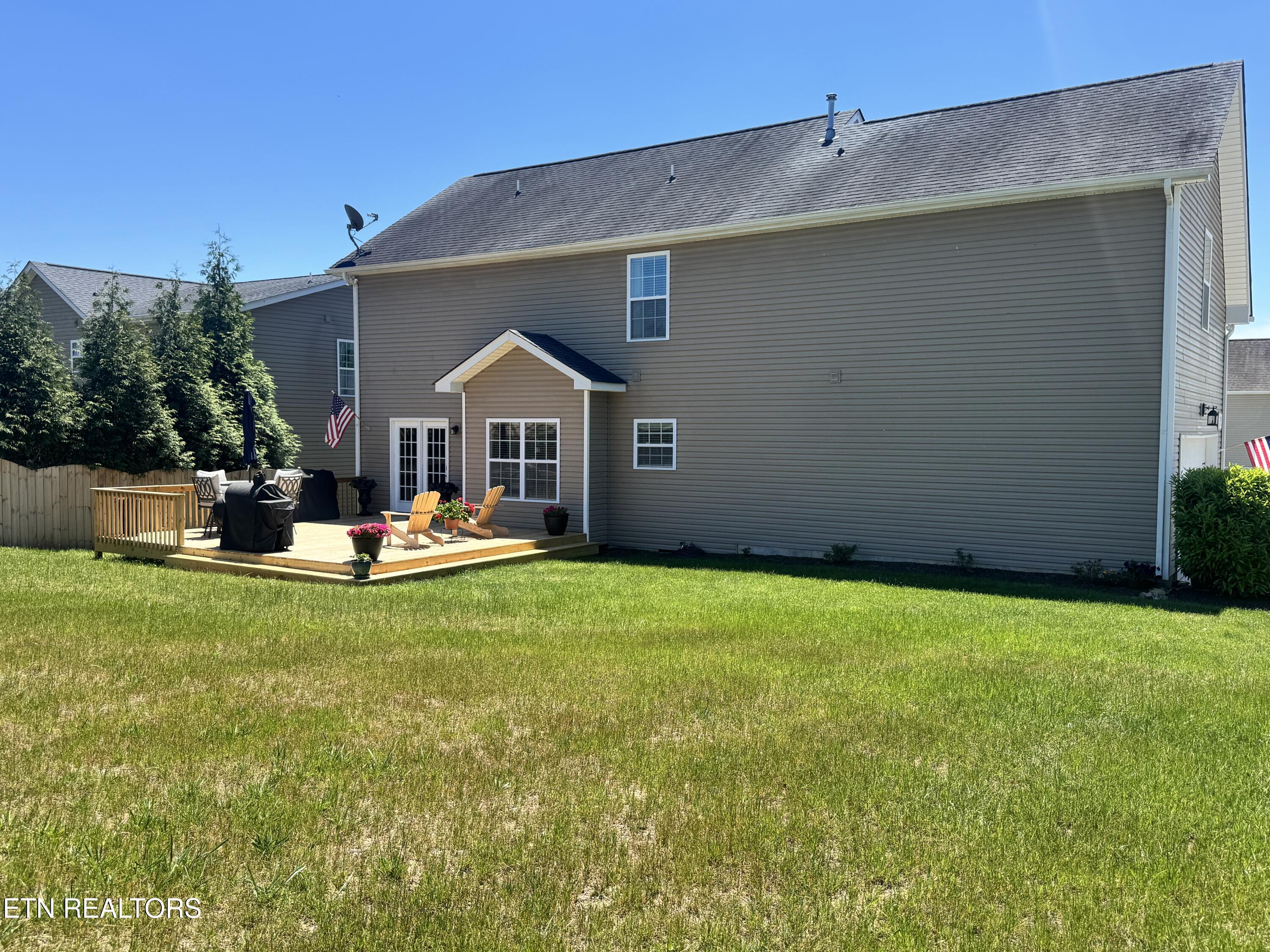2001 Mahogany Wood Trail Knoxville TN 37920