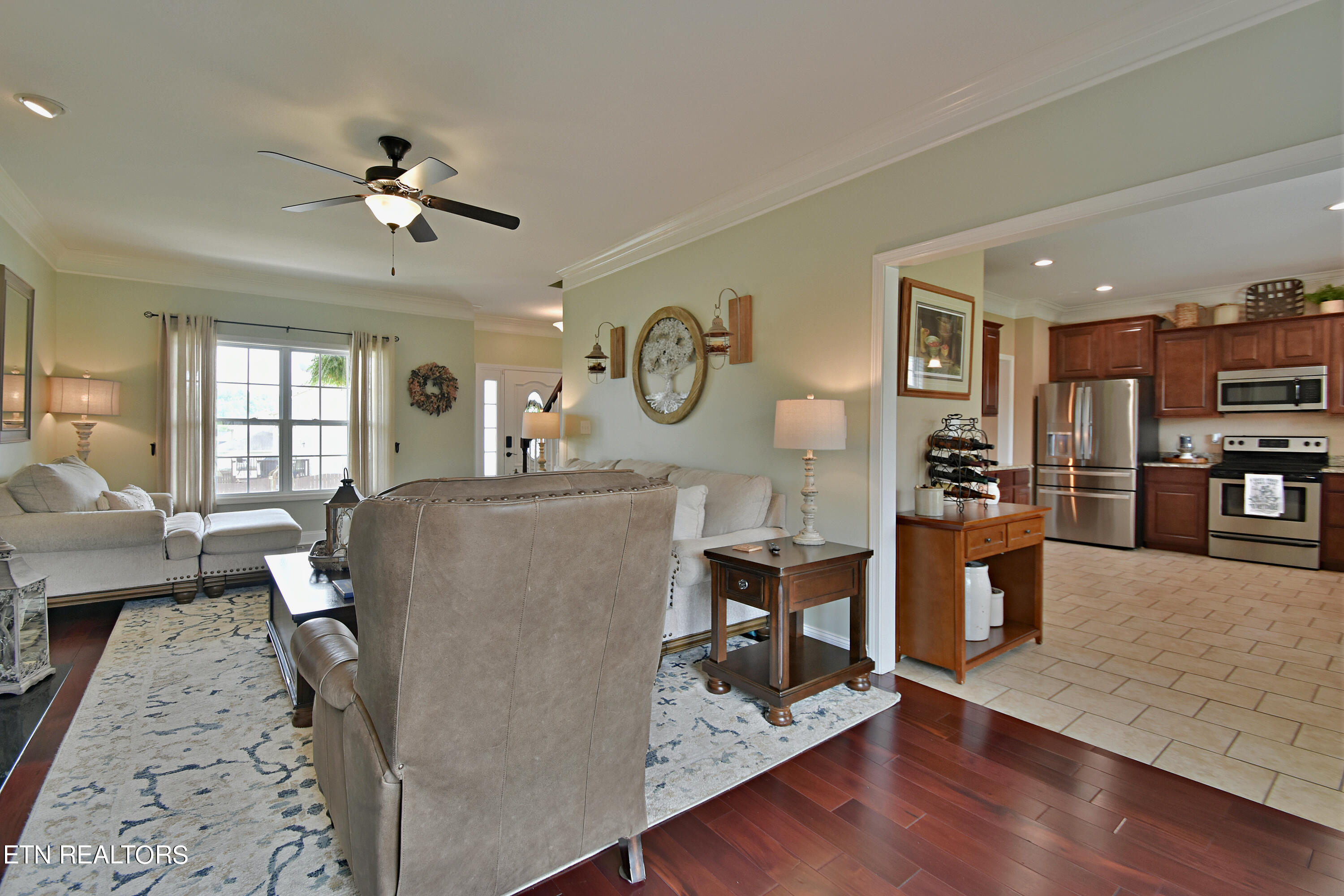 2001 Mahogany Wood Trail Knoxville TN 37920