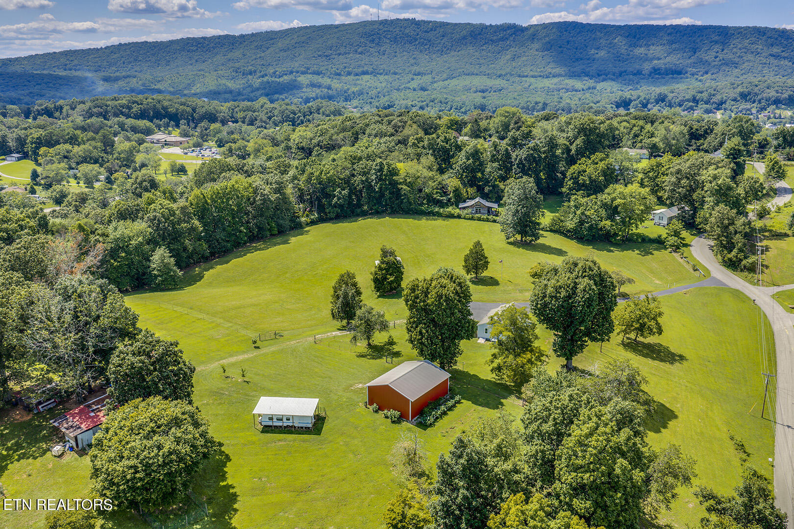 747 E Evans Street Rockwood TN 37854