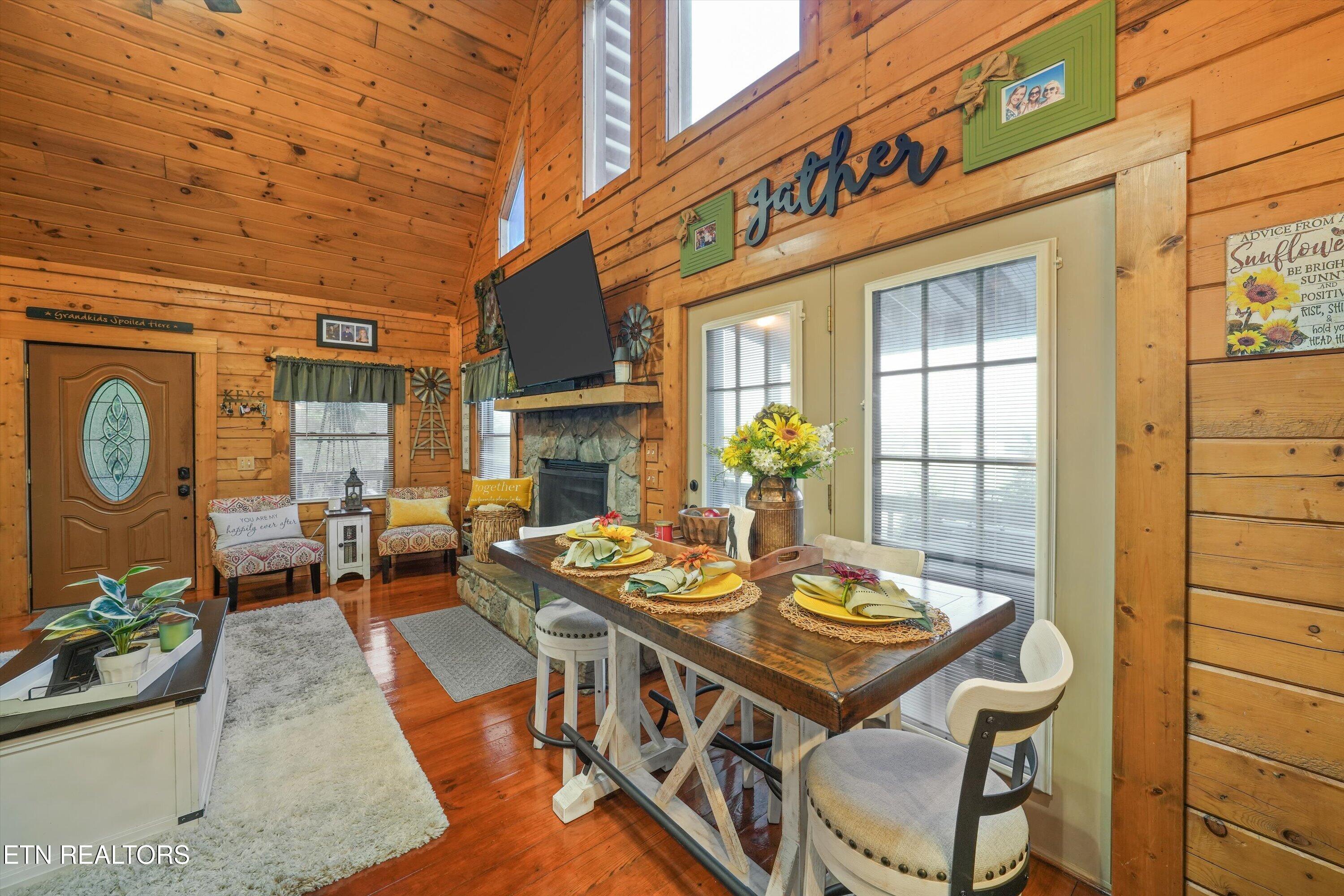 176 Hummingbird Lane Sharps Chapel TN 37866