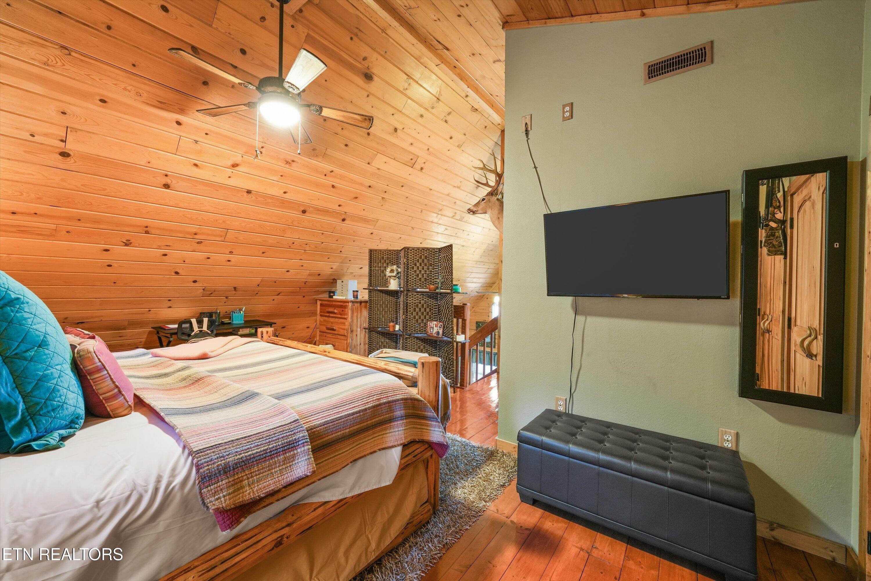 176 Hummingbird Lane Sharps Chapel TN 37866