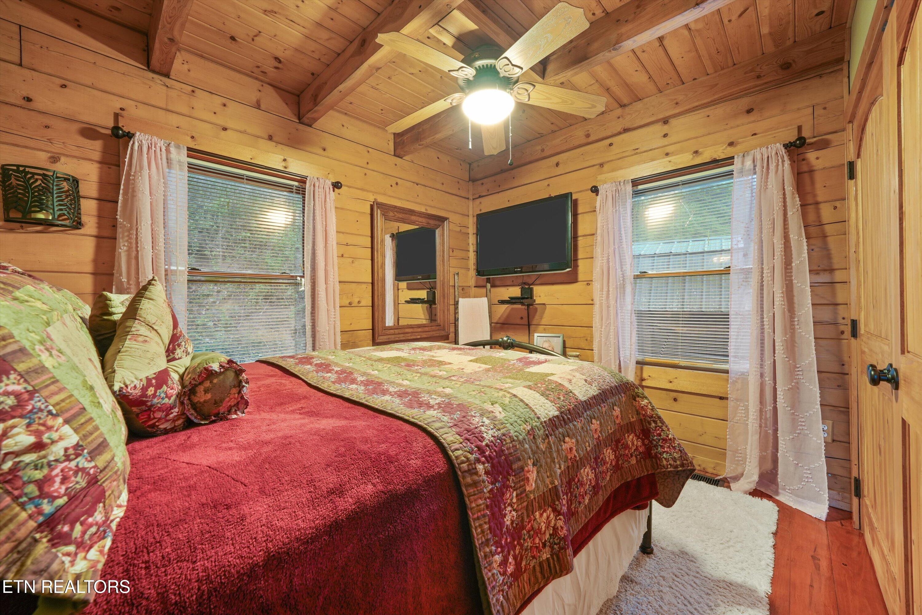 176 Hummingbird Lane Sharps Chapel TN 37866