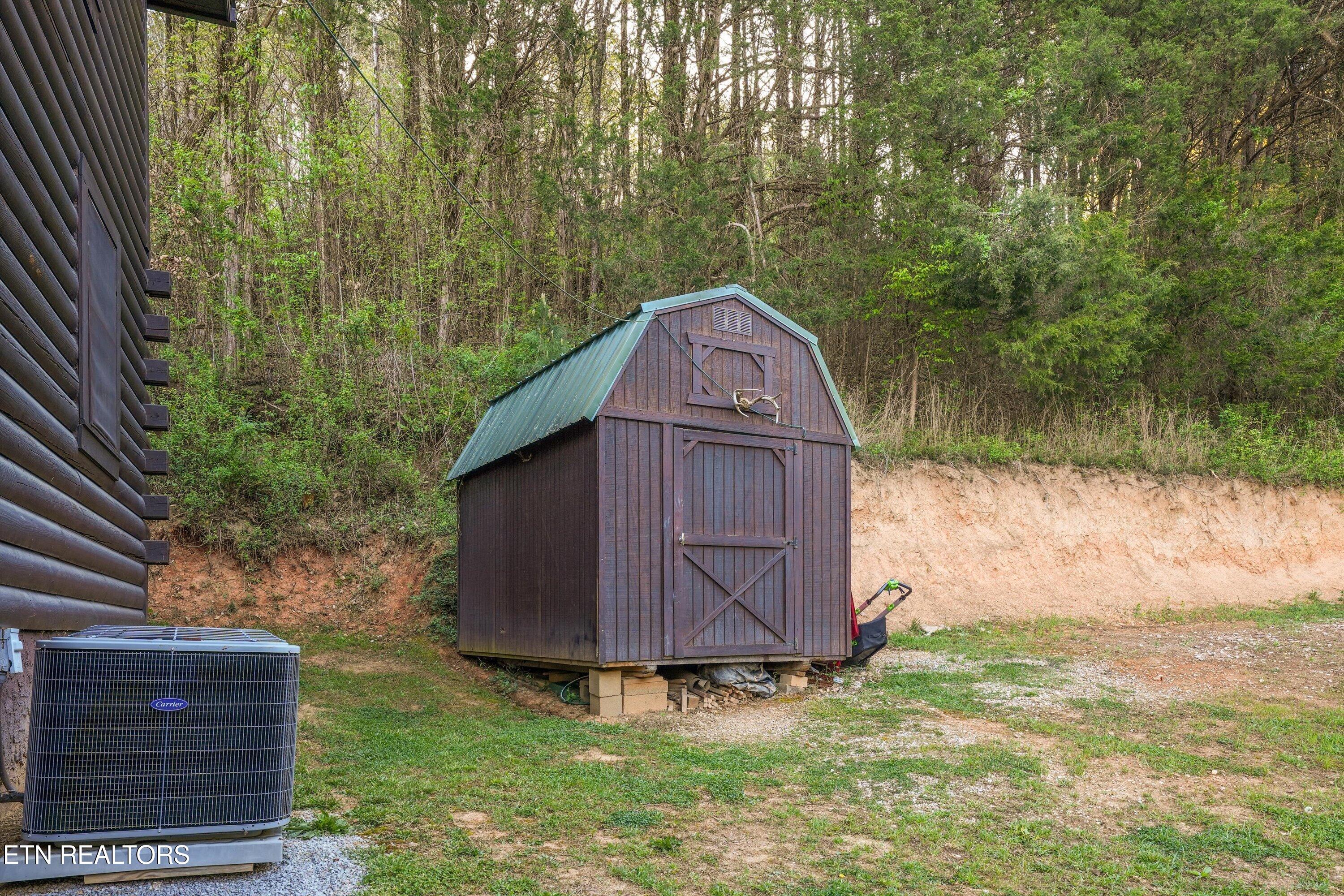 176 Hummingbird Lane Sharps Chapel TN 37866
