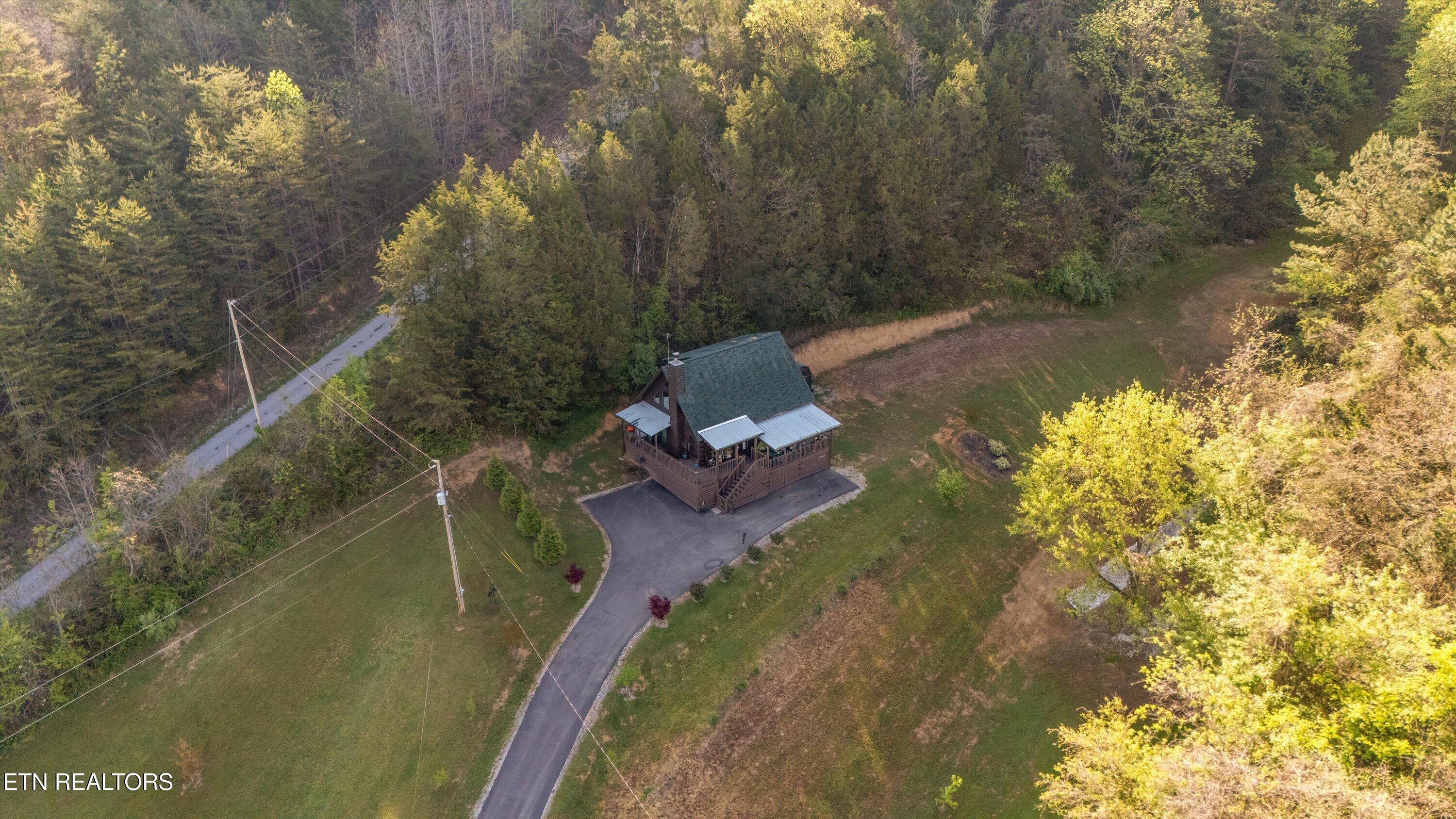 176 Hummingbird Lane Sharps Chapel TN 37866