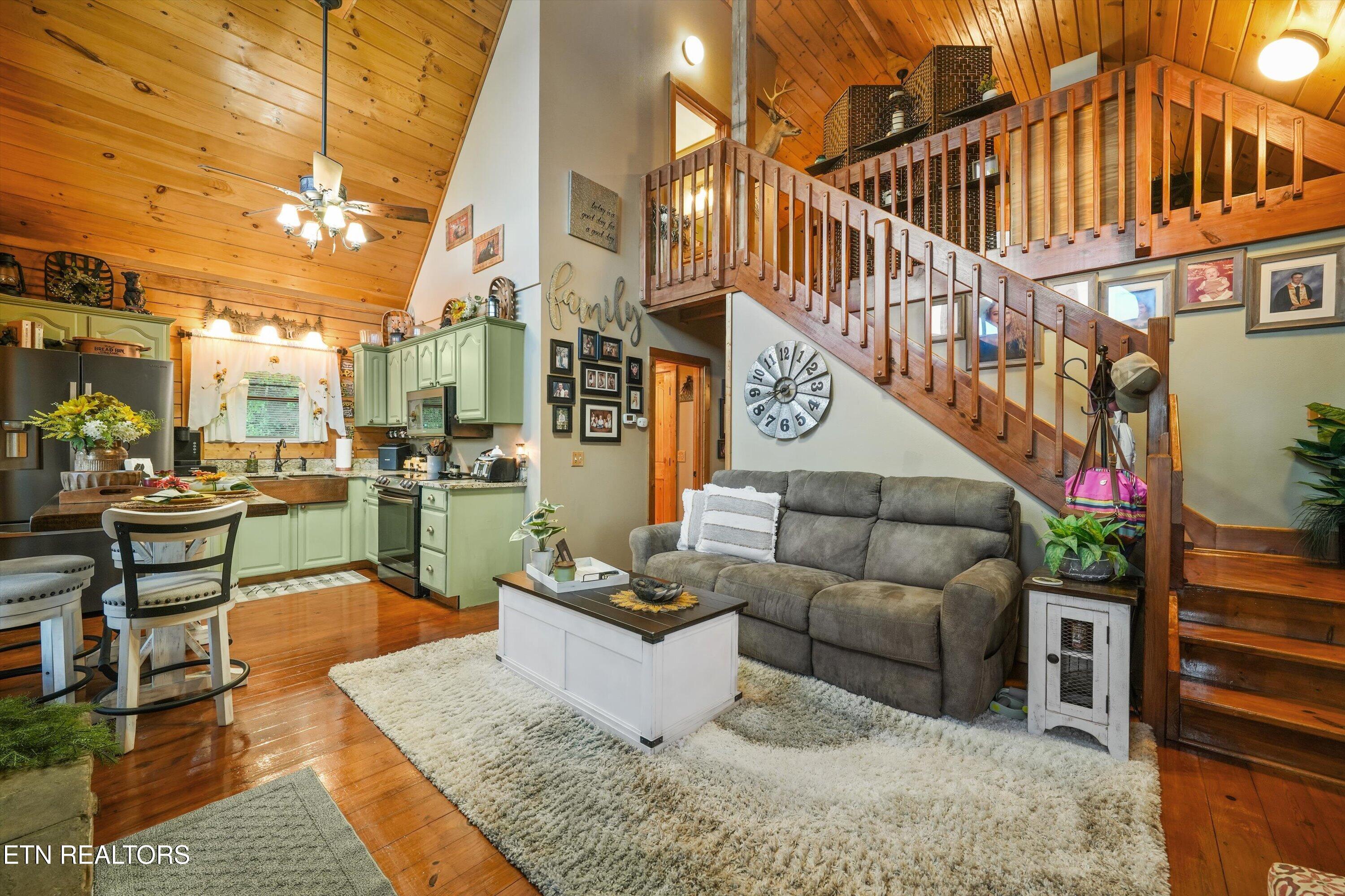 176 Hummingbird Lane Sharps Chapel TN 37866