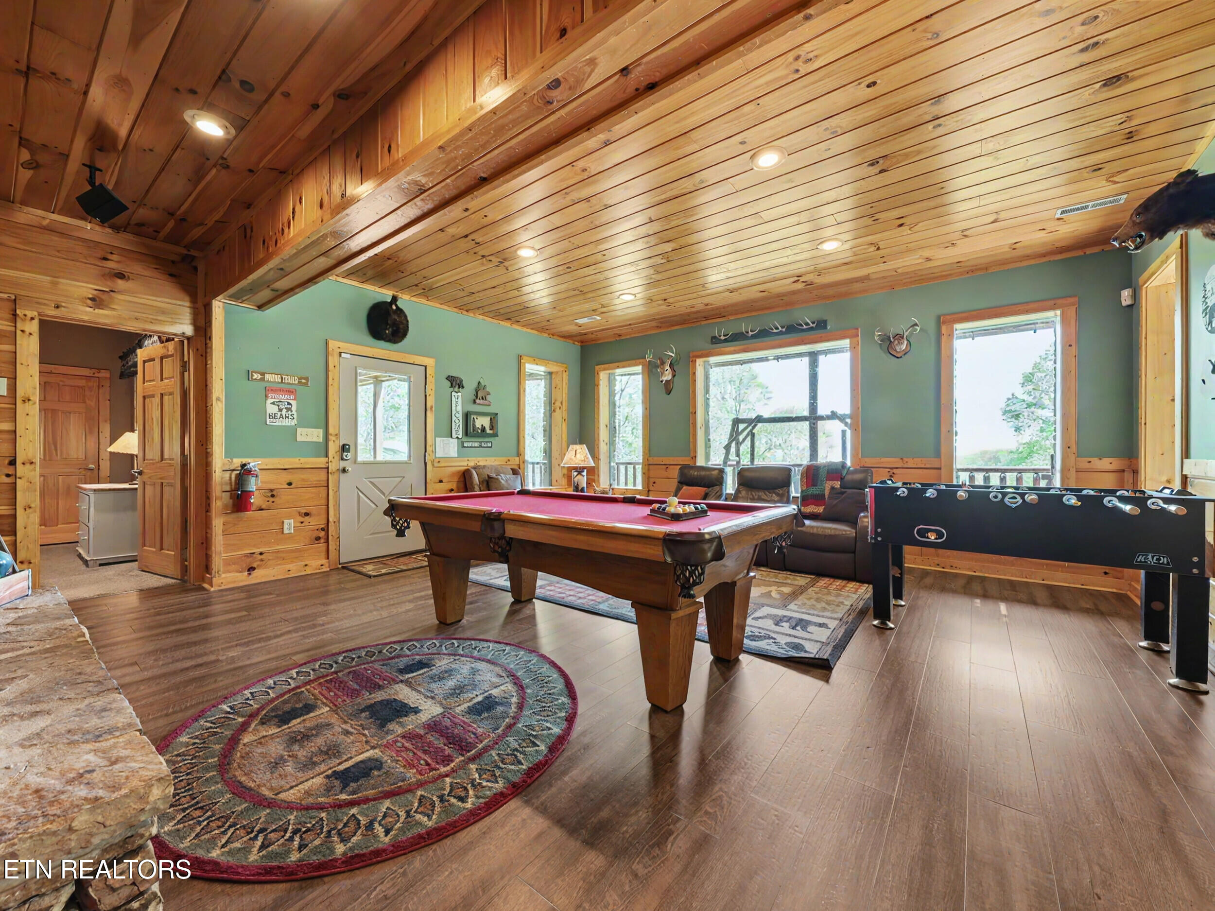 2414 Walnut Cove Way Sevierville TN 37862