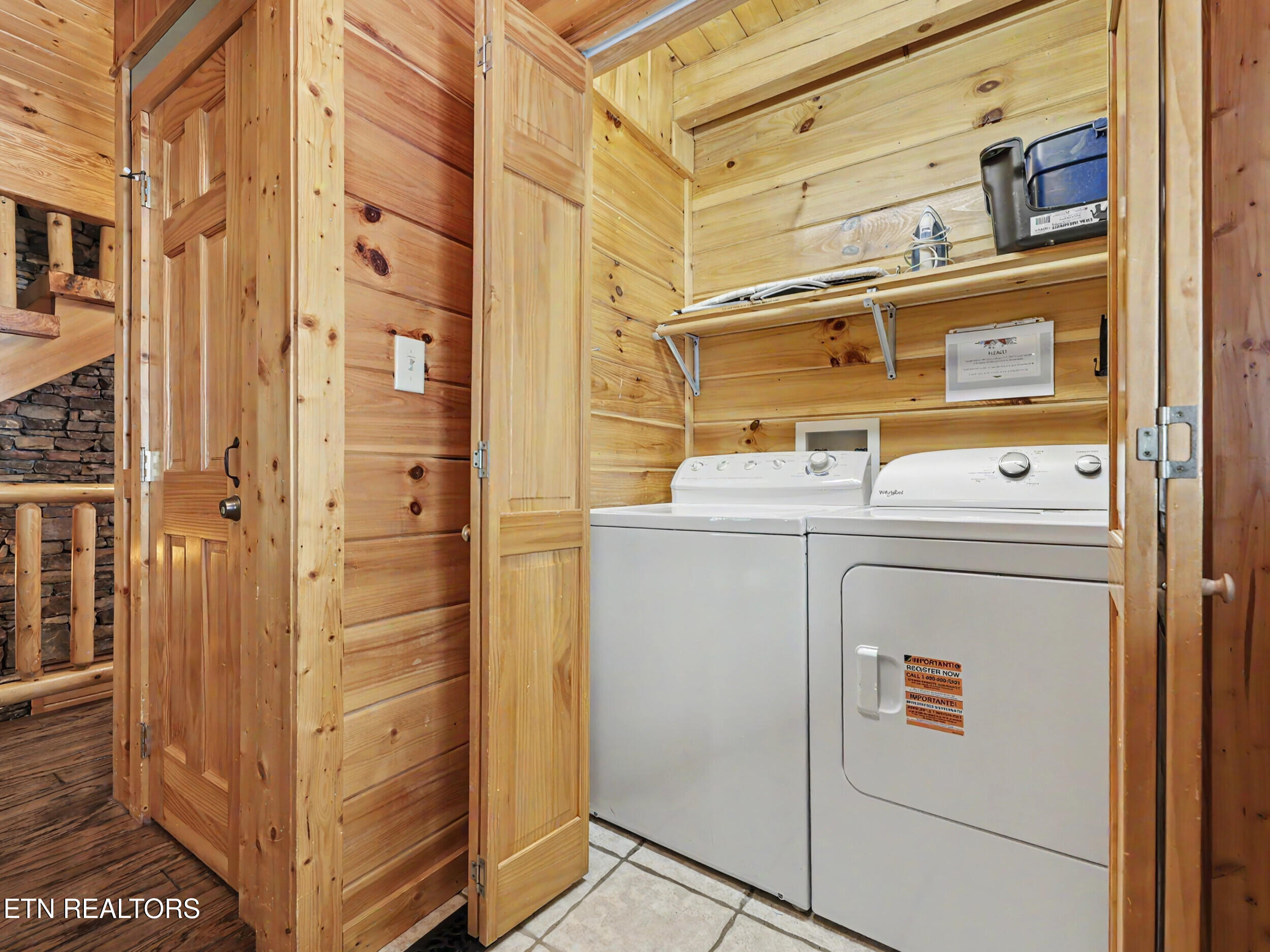 2414 Walnut Cove Way Sevierville TN 37862