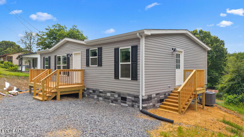 580 Woodlawn Avenue Newport TN 37821
