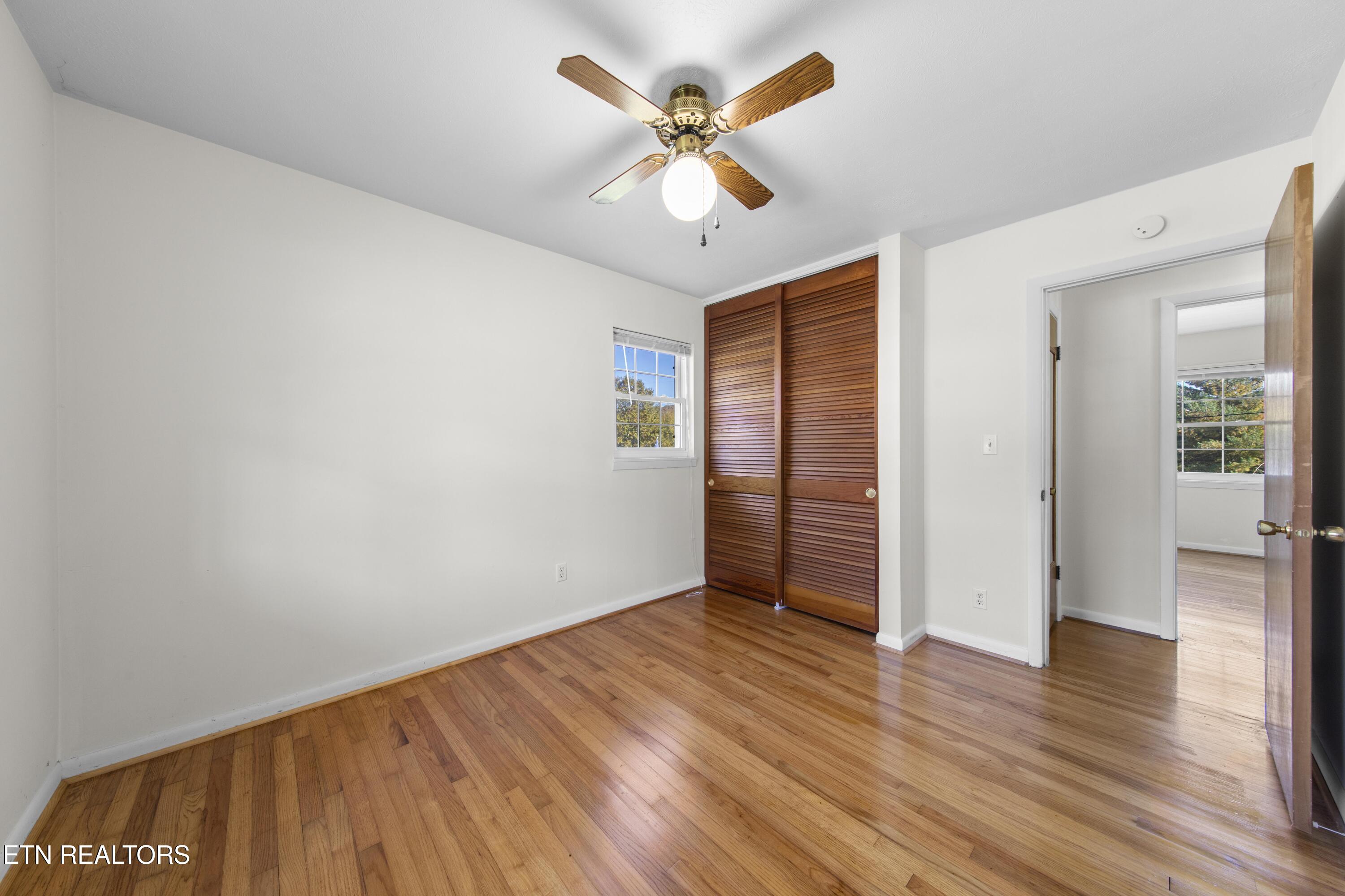 115 E Morningside Park Lafollette TN 37766