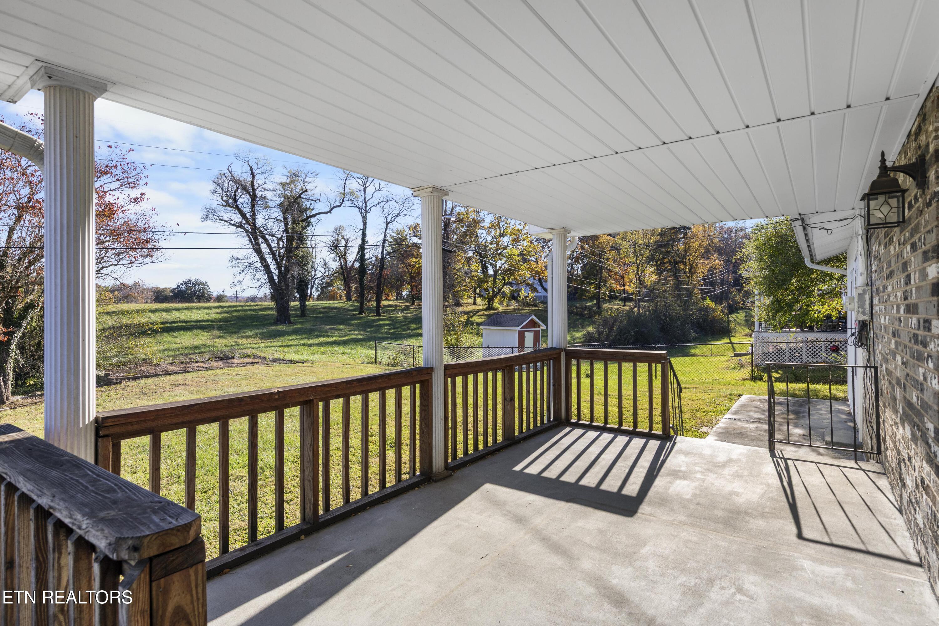 115 E Morningside Park Lafollette TN 37766