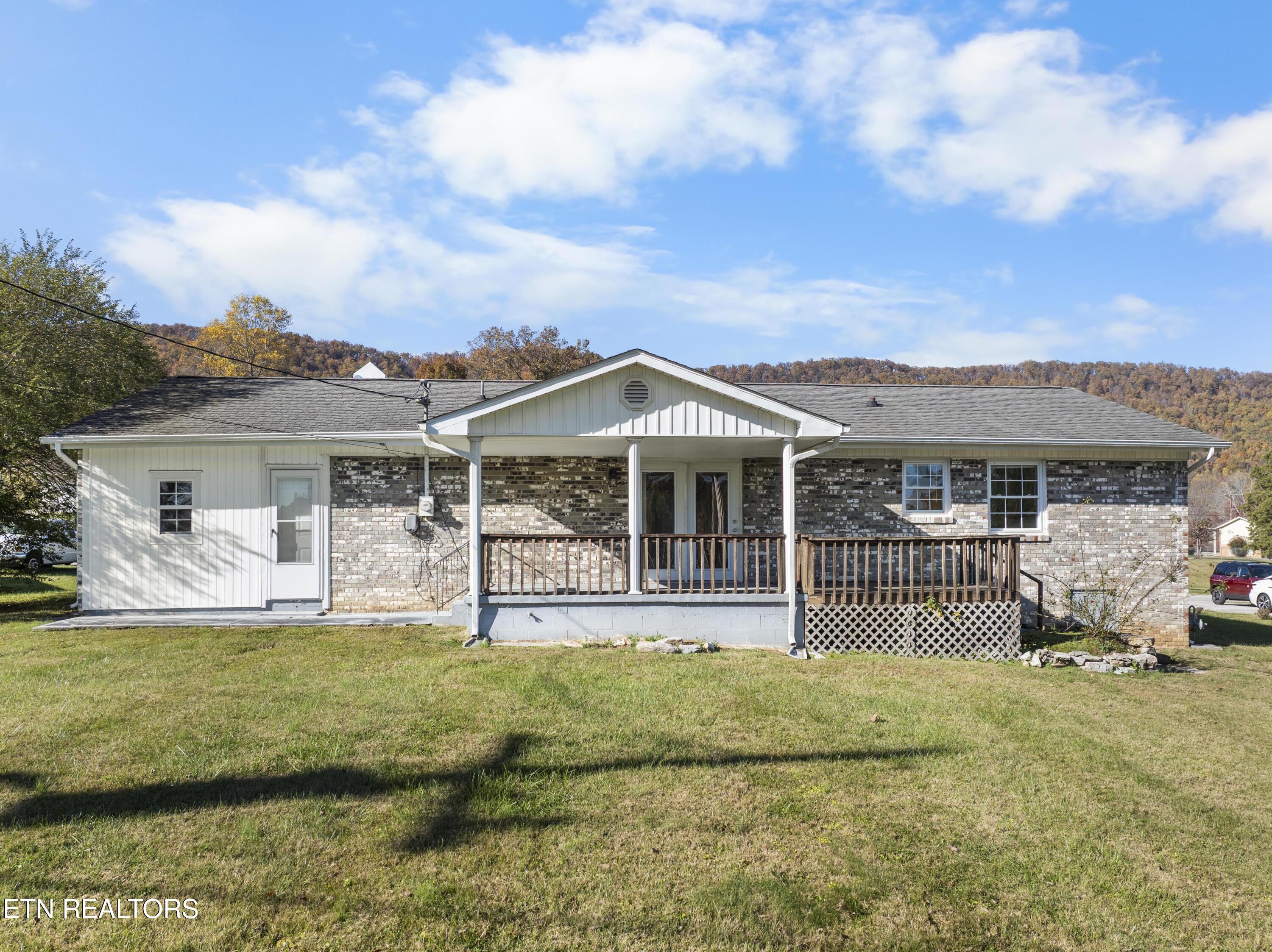 115 E Morningside Park Lafollette TN 37766
