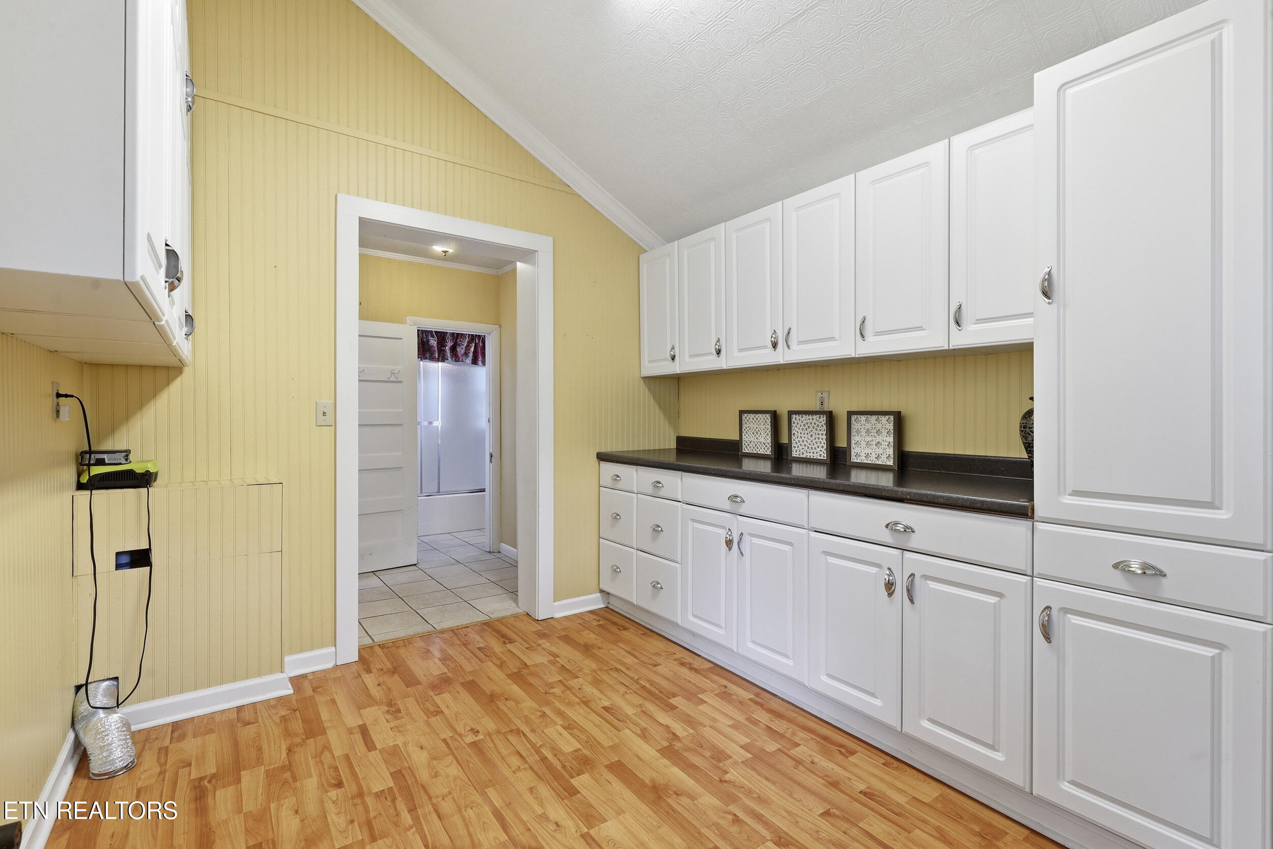 561 Margrave Drive Harriman TN 37748