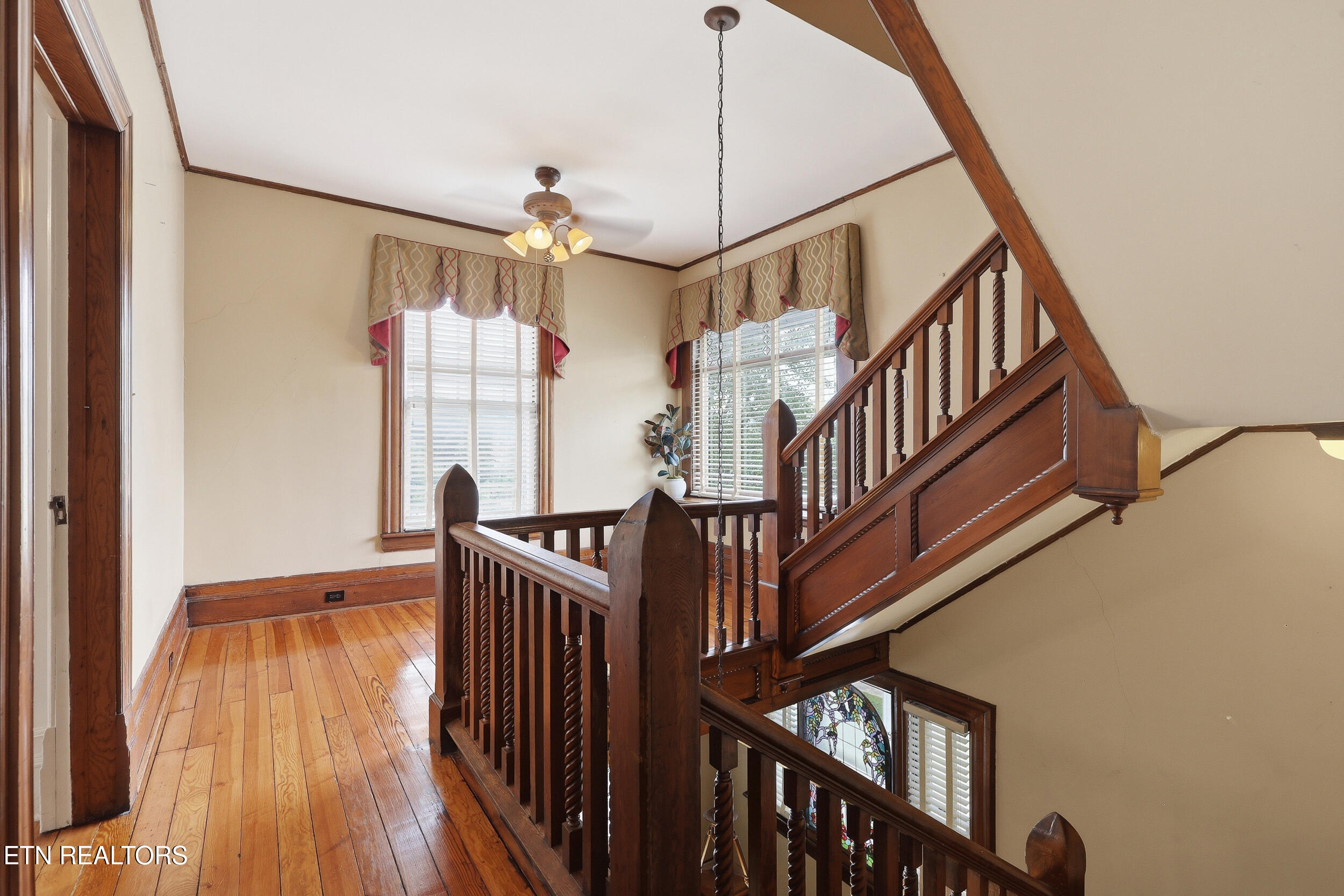 561 Margrave Drive Harriman TN 37748