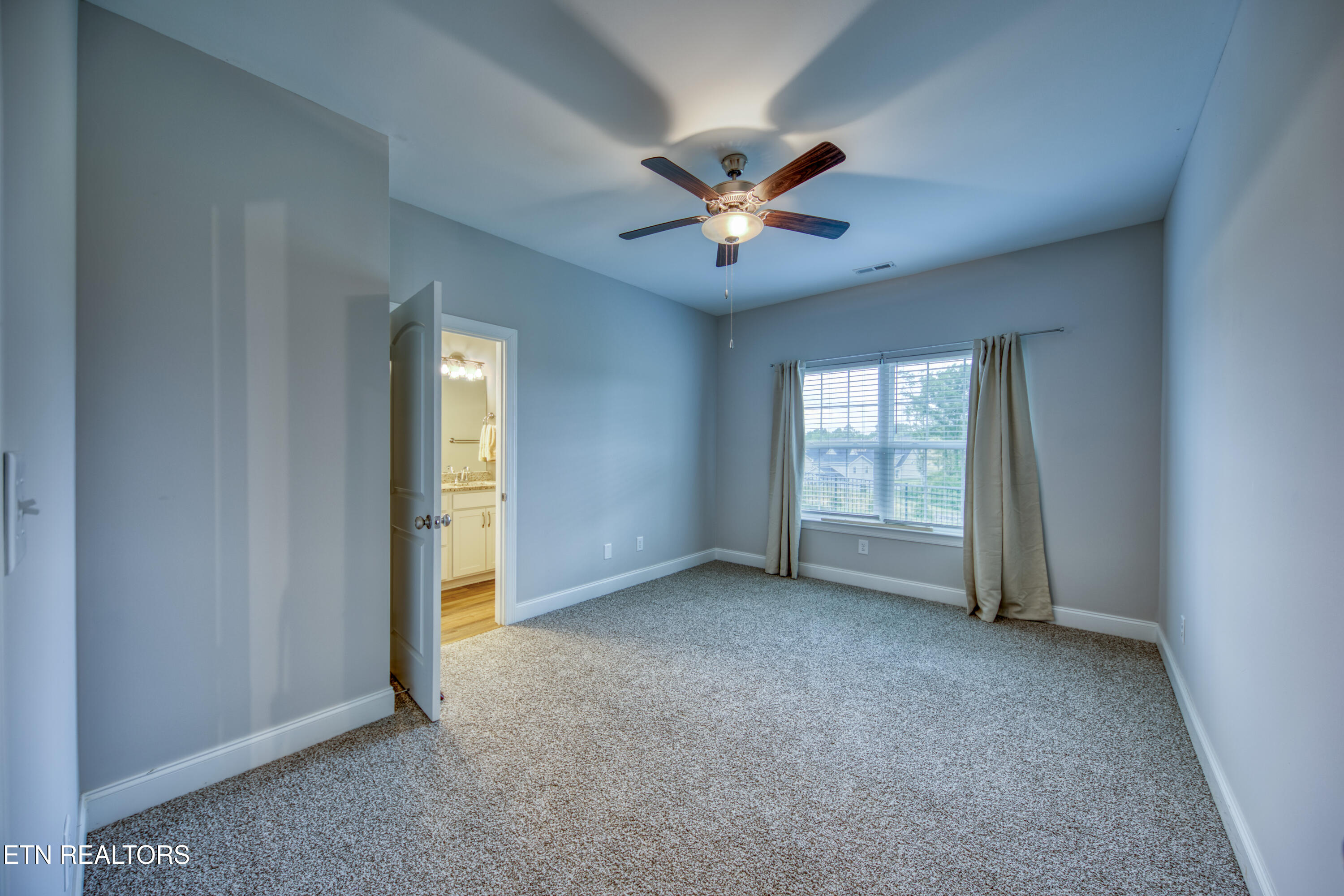 1531 Spring Berry Lane Knoxville TN 37924