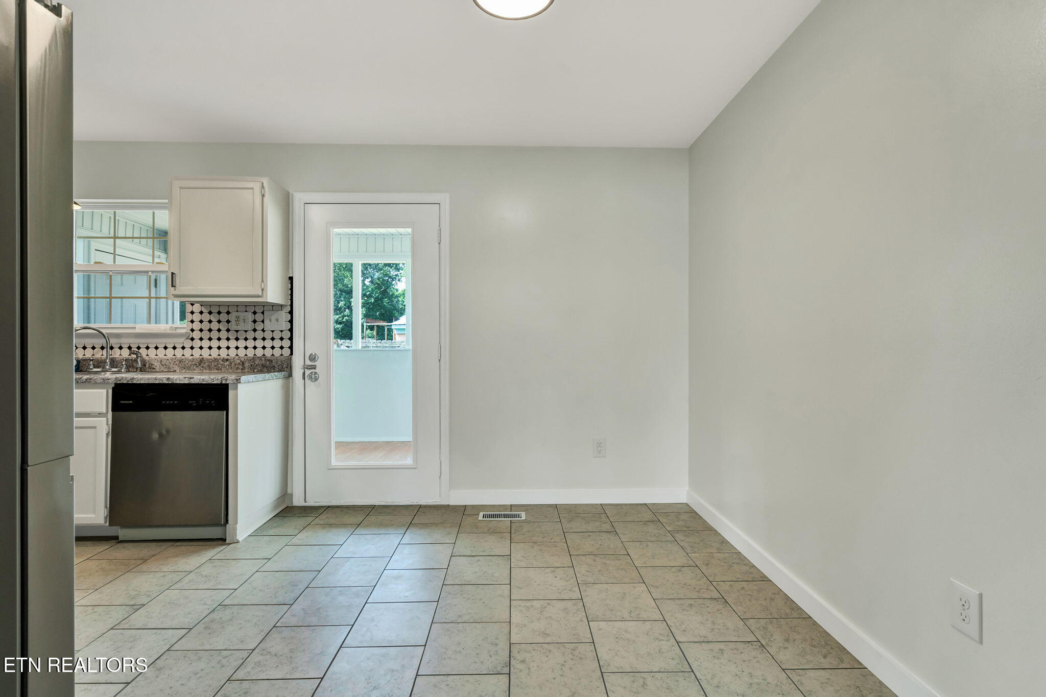 2725 Apple Orchard Drive Cleveland TN 37312