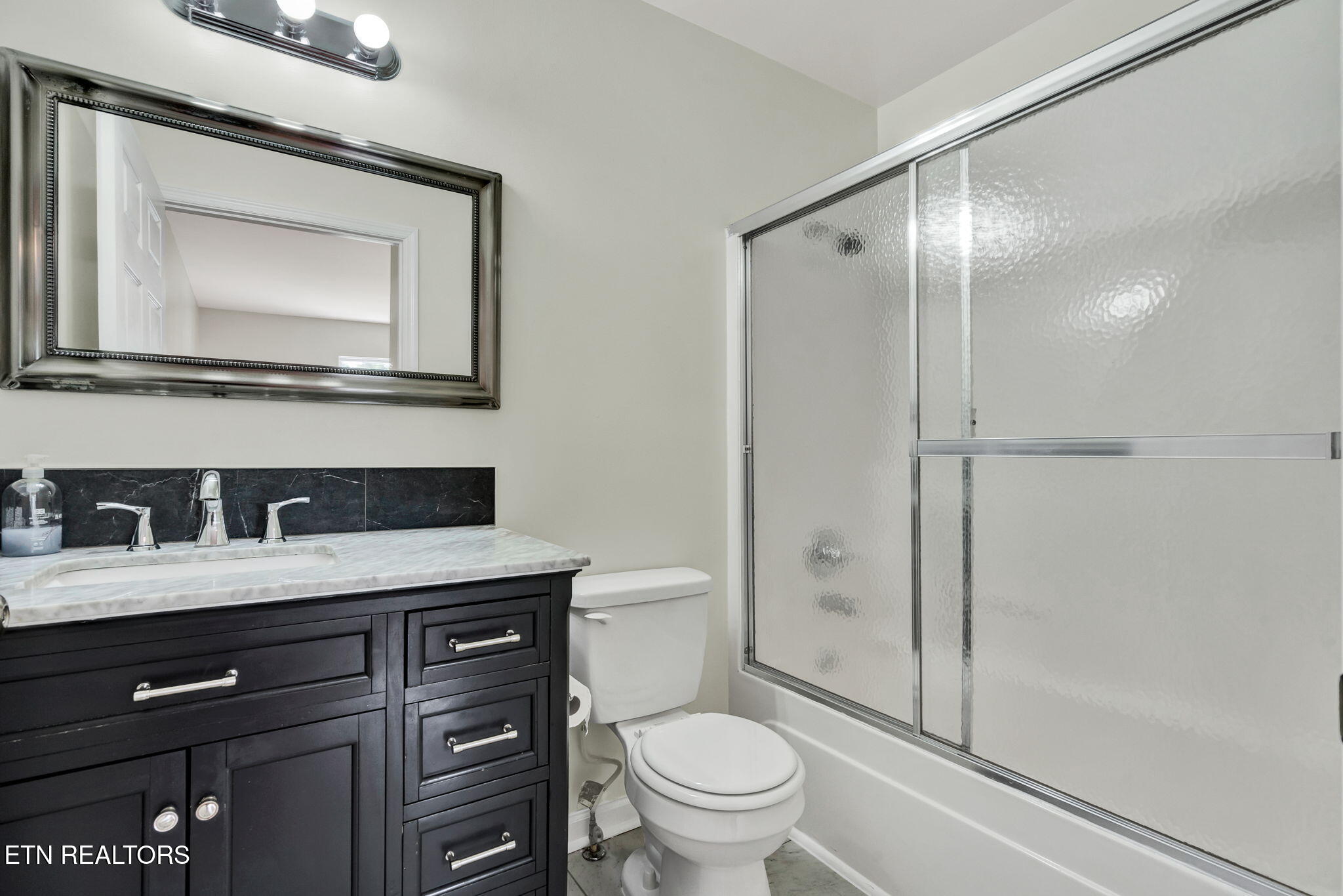 2725 Apple Orchard Drive Cleveland TN 37312