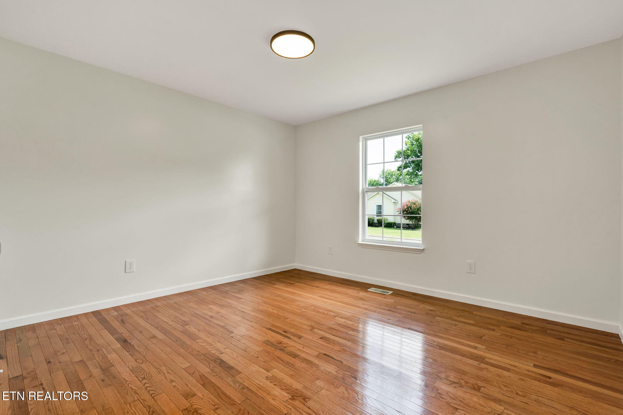 2725 Apple Orchard Drive Cleveland TN 37312