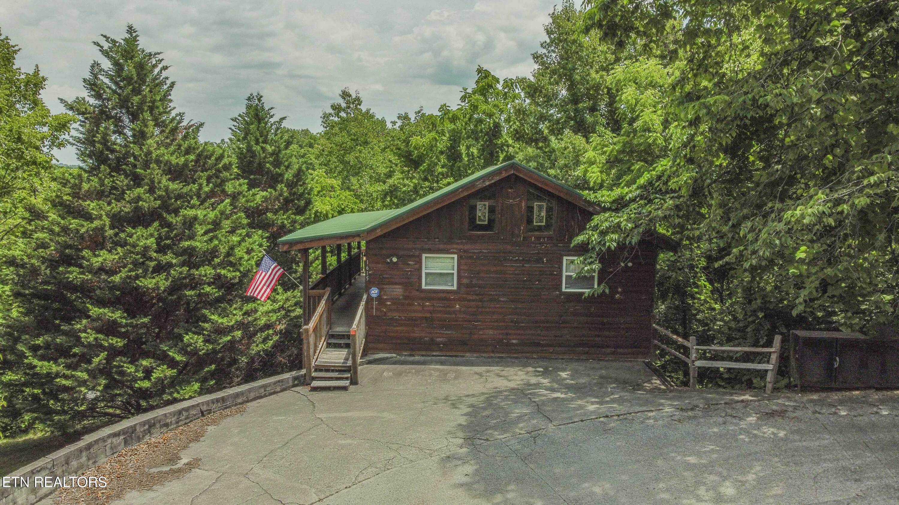 1615 Paradise Ridge Drive Sevierville TN 37862