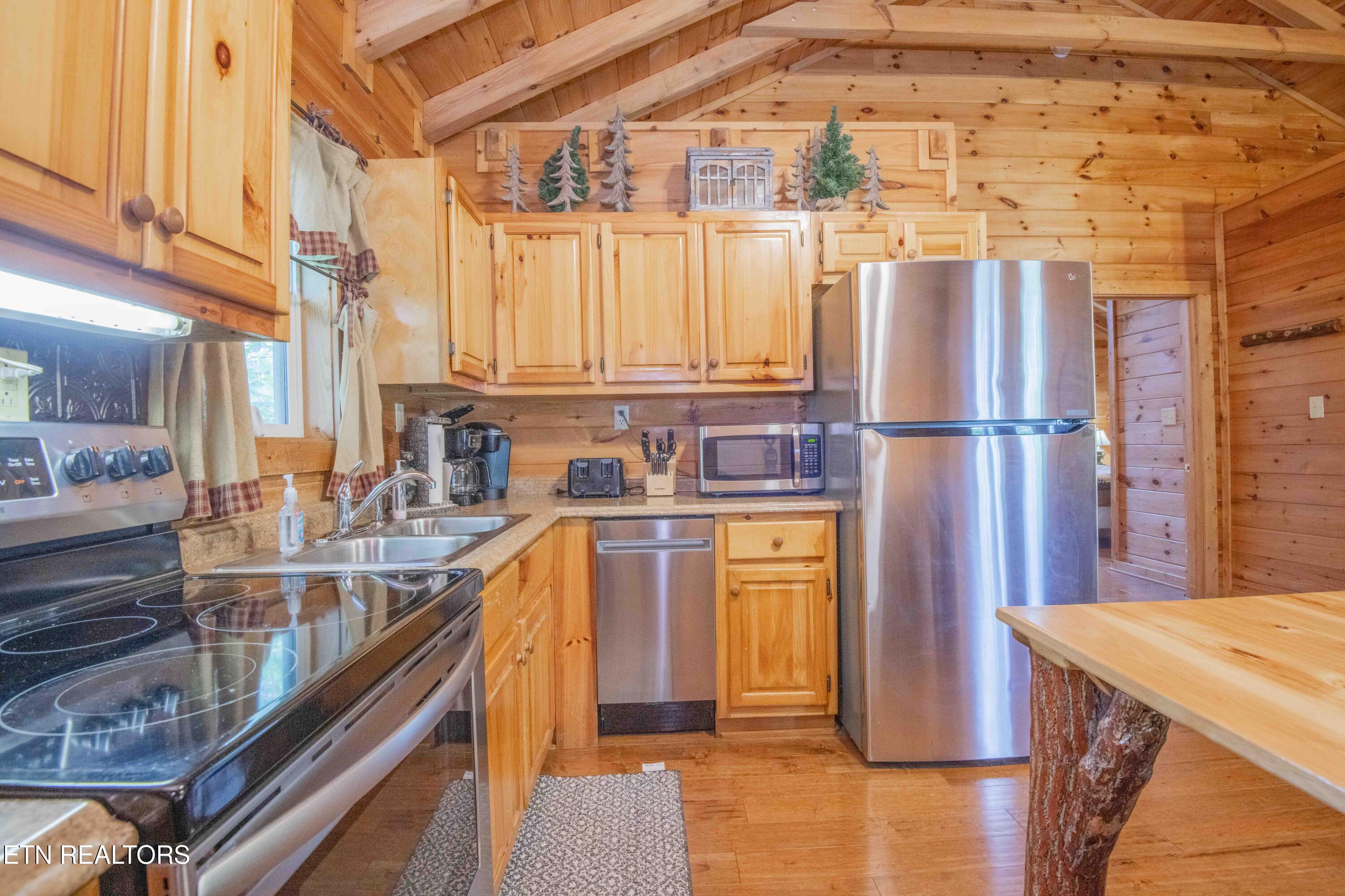 1615 Paradise Ridge Drive Sevierville TN 37862