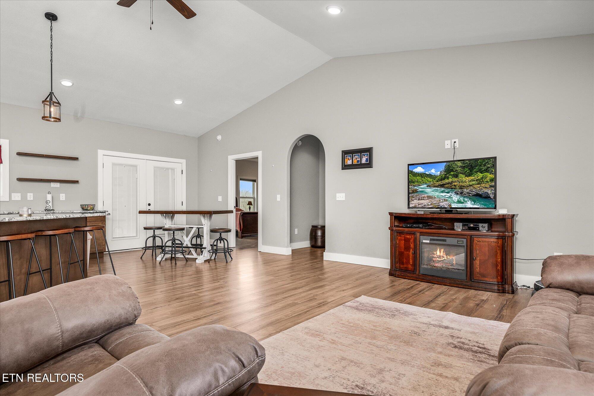138 Perry Creek Drive Crossville TN 38572
