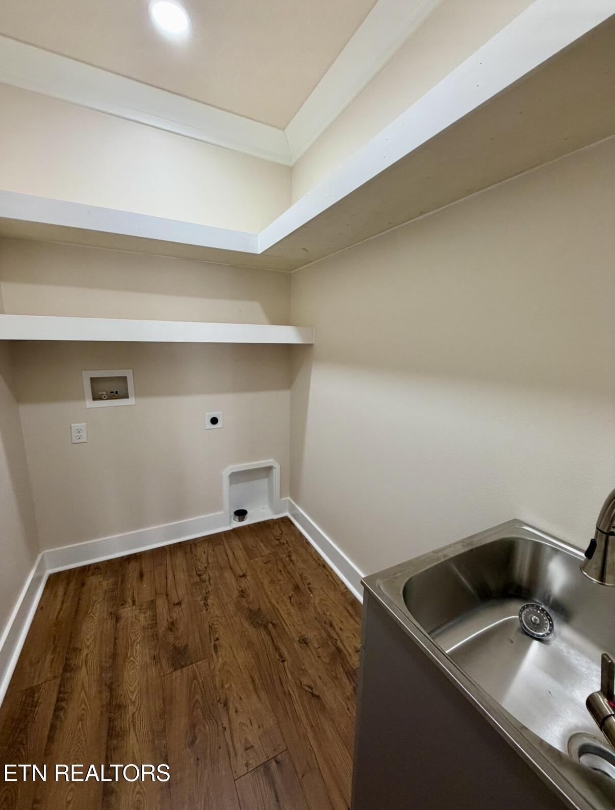 414 Beachwood Drive Crossville TN 38558