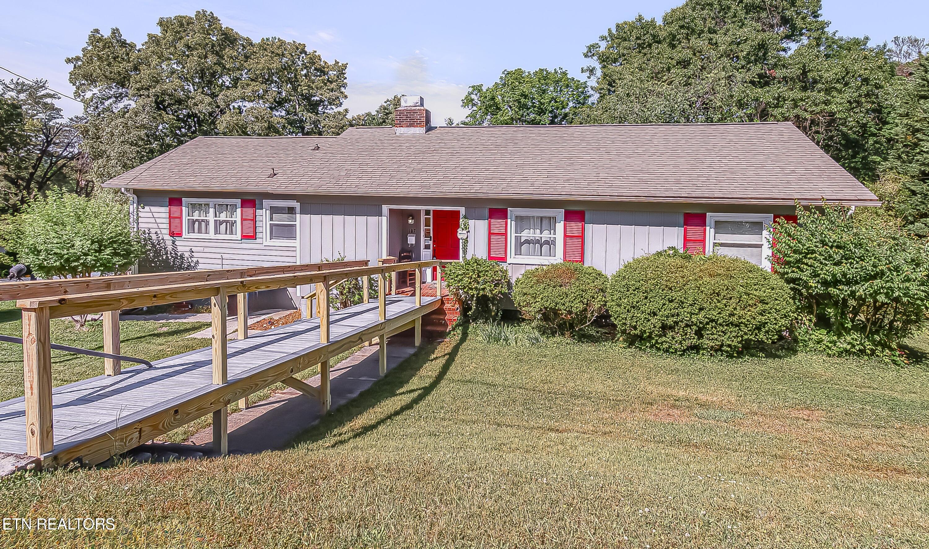 107 Nixon Road Oak Ridge TN 37830
