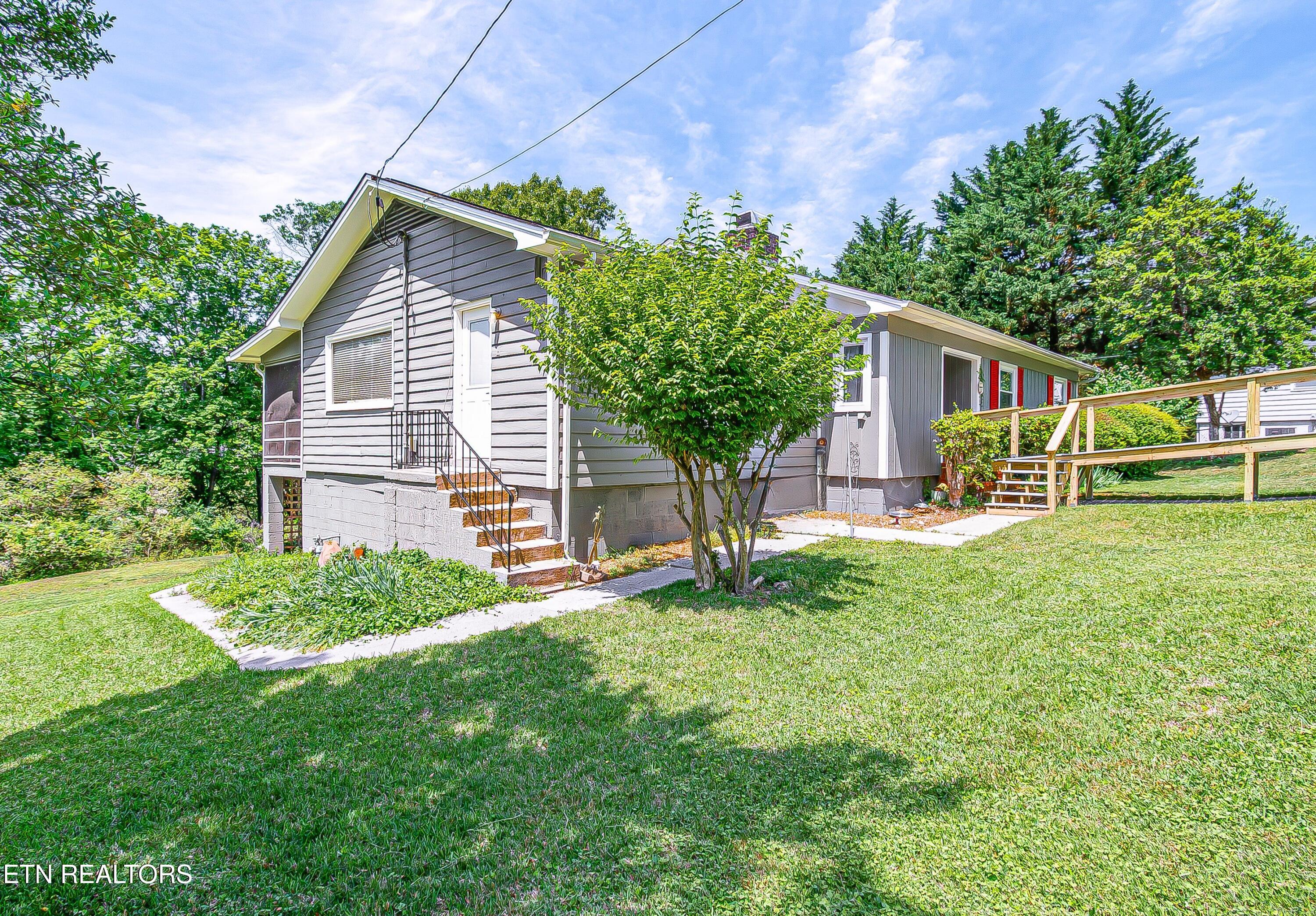 107 Nixon Road Oak Ridge TN 37830